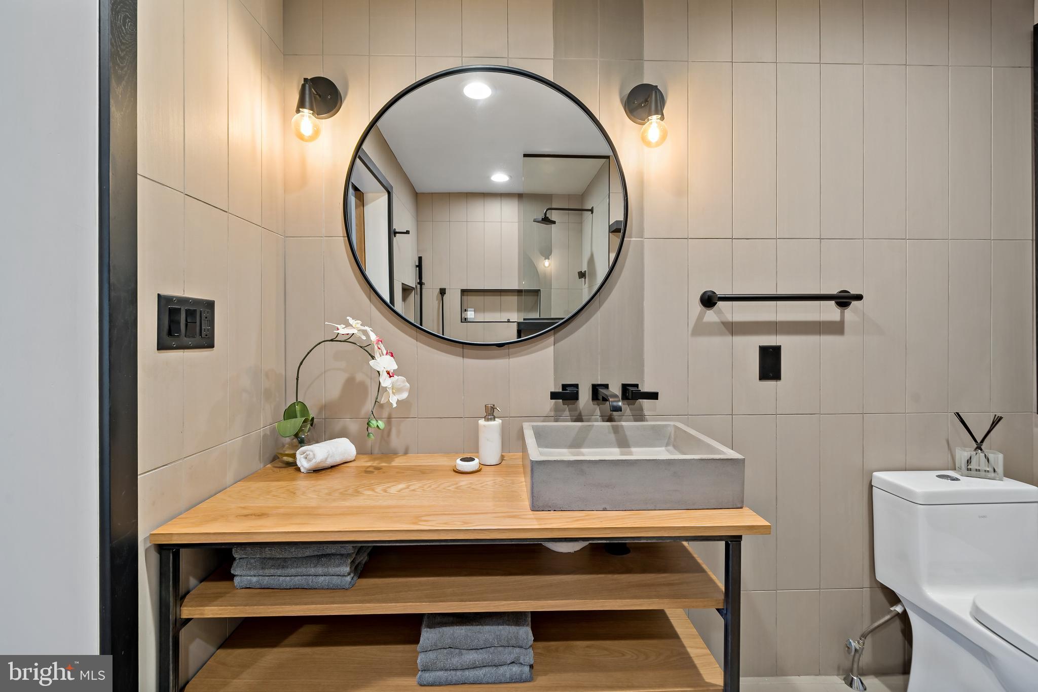 GRADUATE HOSPITAL - Residential