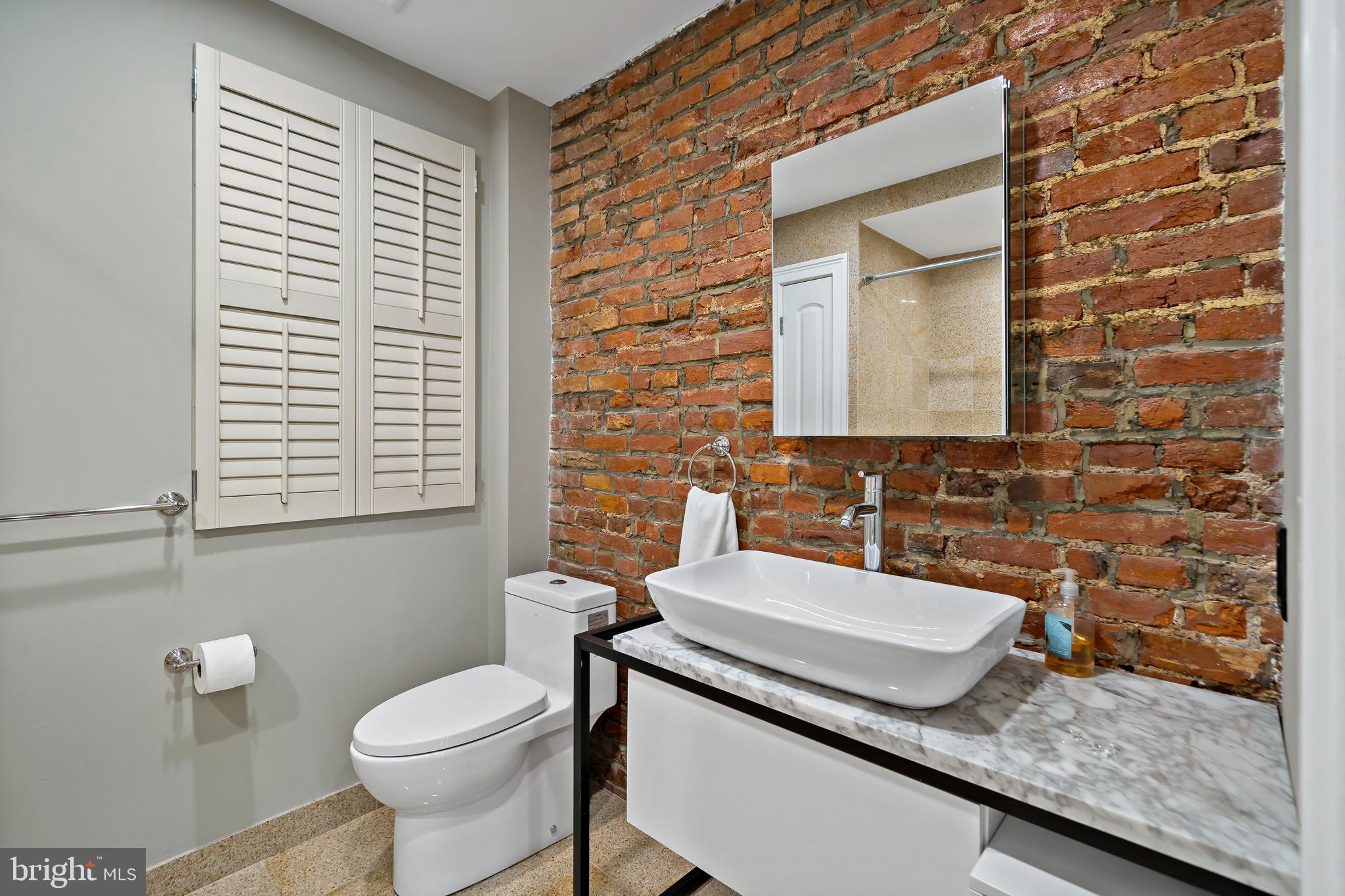 GRADUATE HOSPITAL - Residential