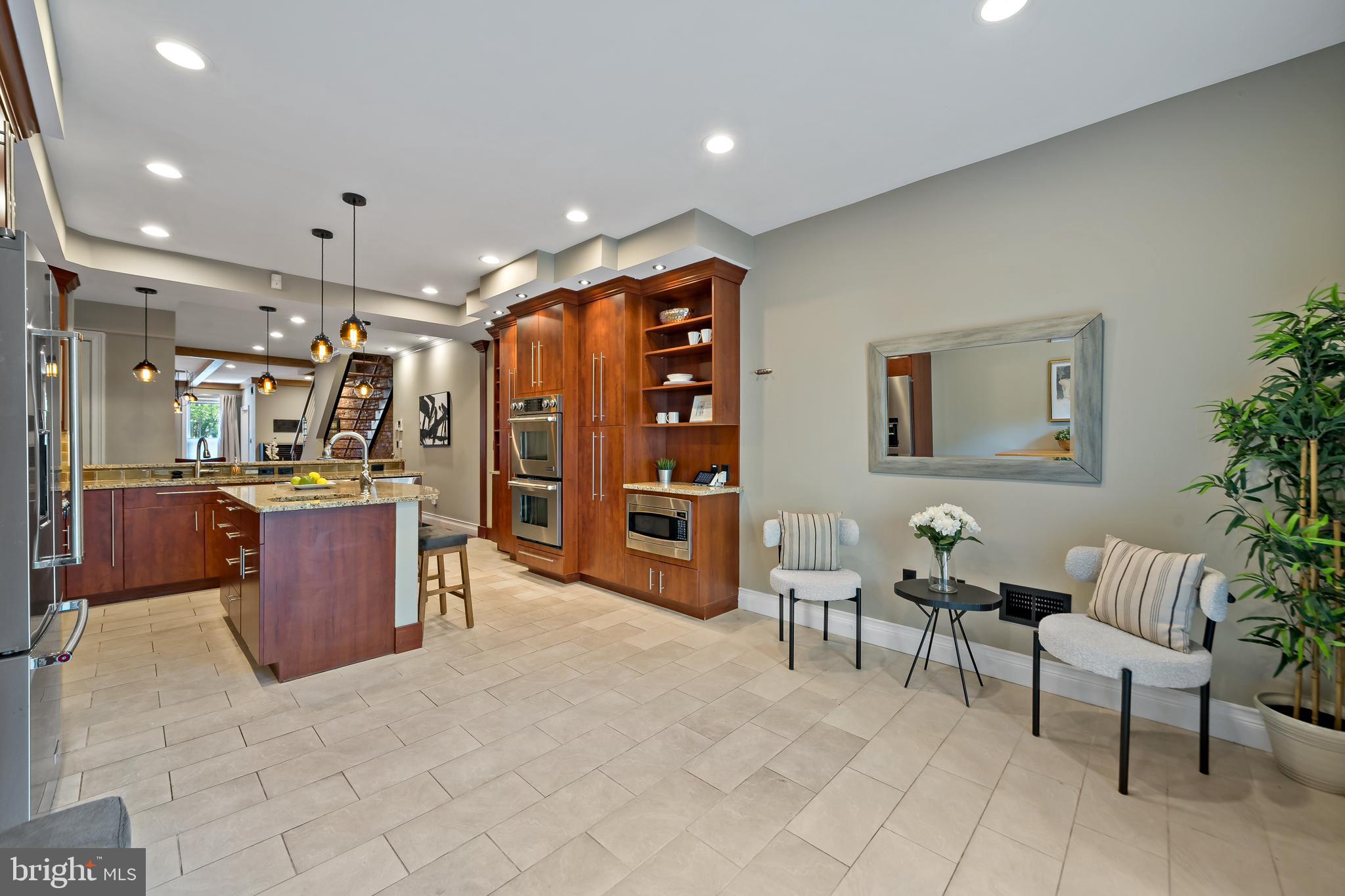 GRADUATE HOSPITAL - Residential