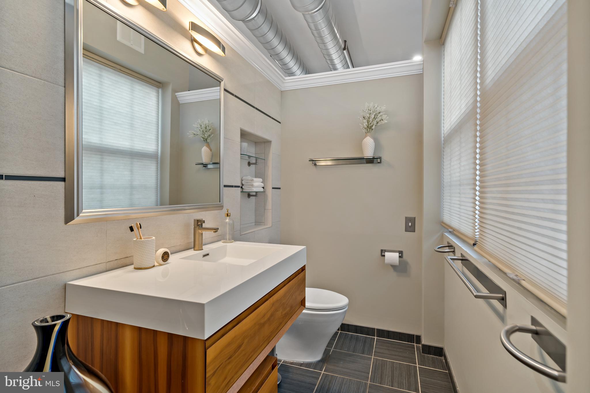 GRADUATE HOSPITAL - Residential