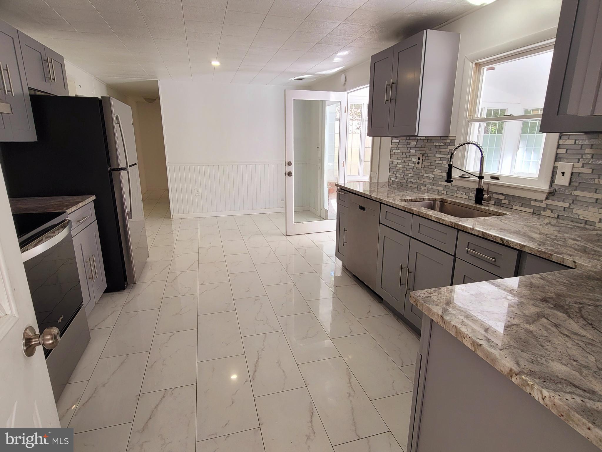 BAY CITY - Residential Lease