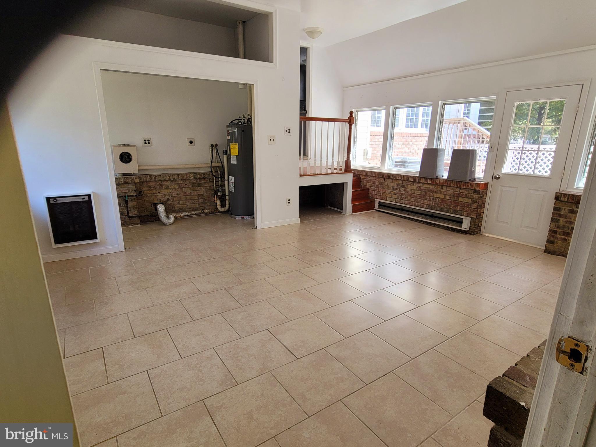 BAY CITY - Residential Lease