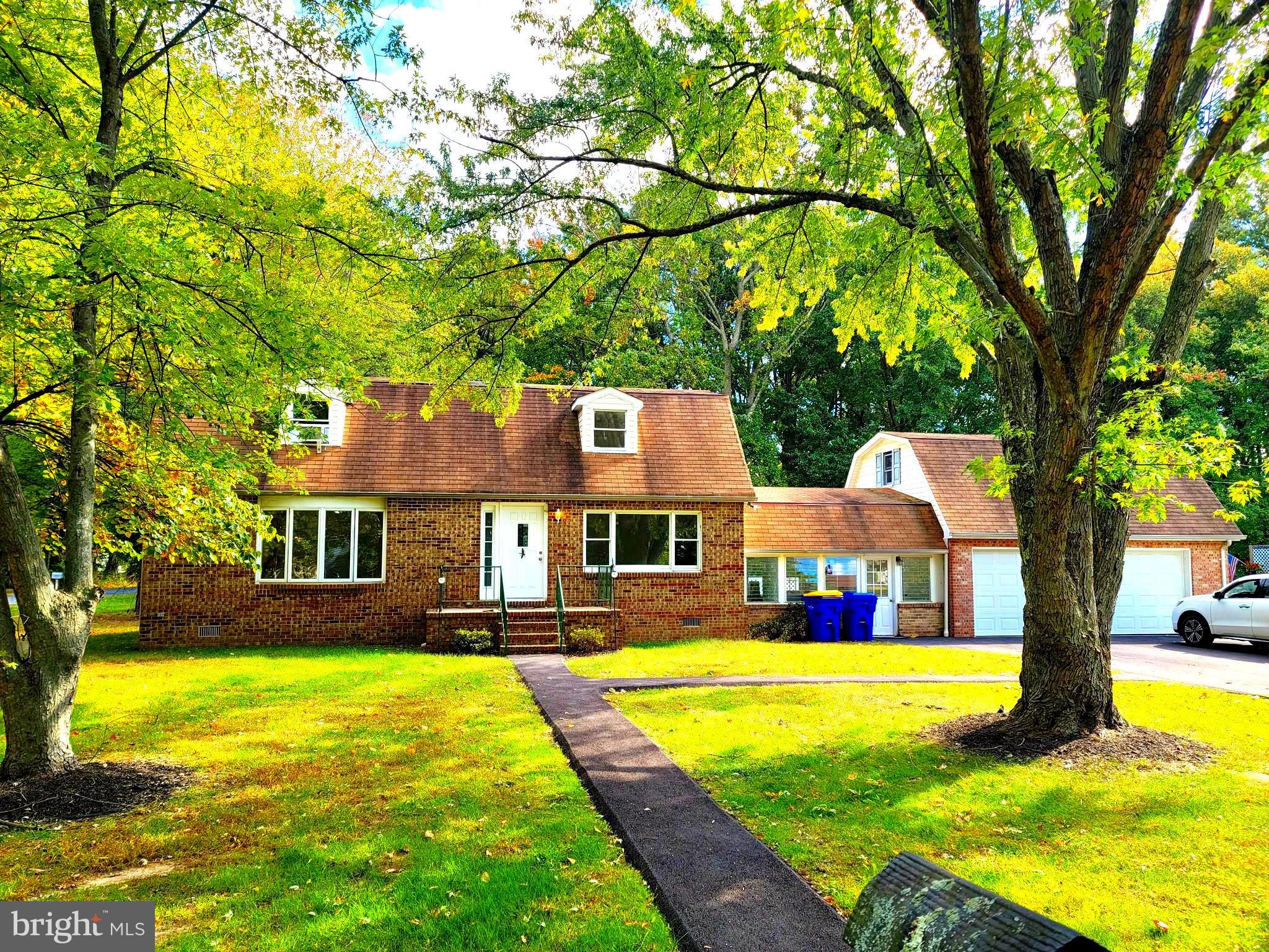 BAY CITY - Residential Lease