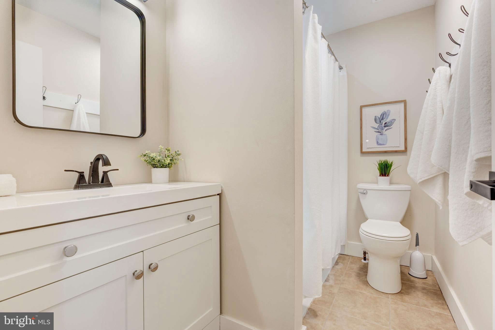 SMALL CROSSINGS - Residential