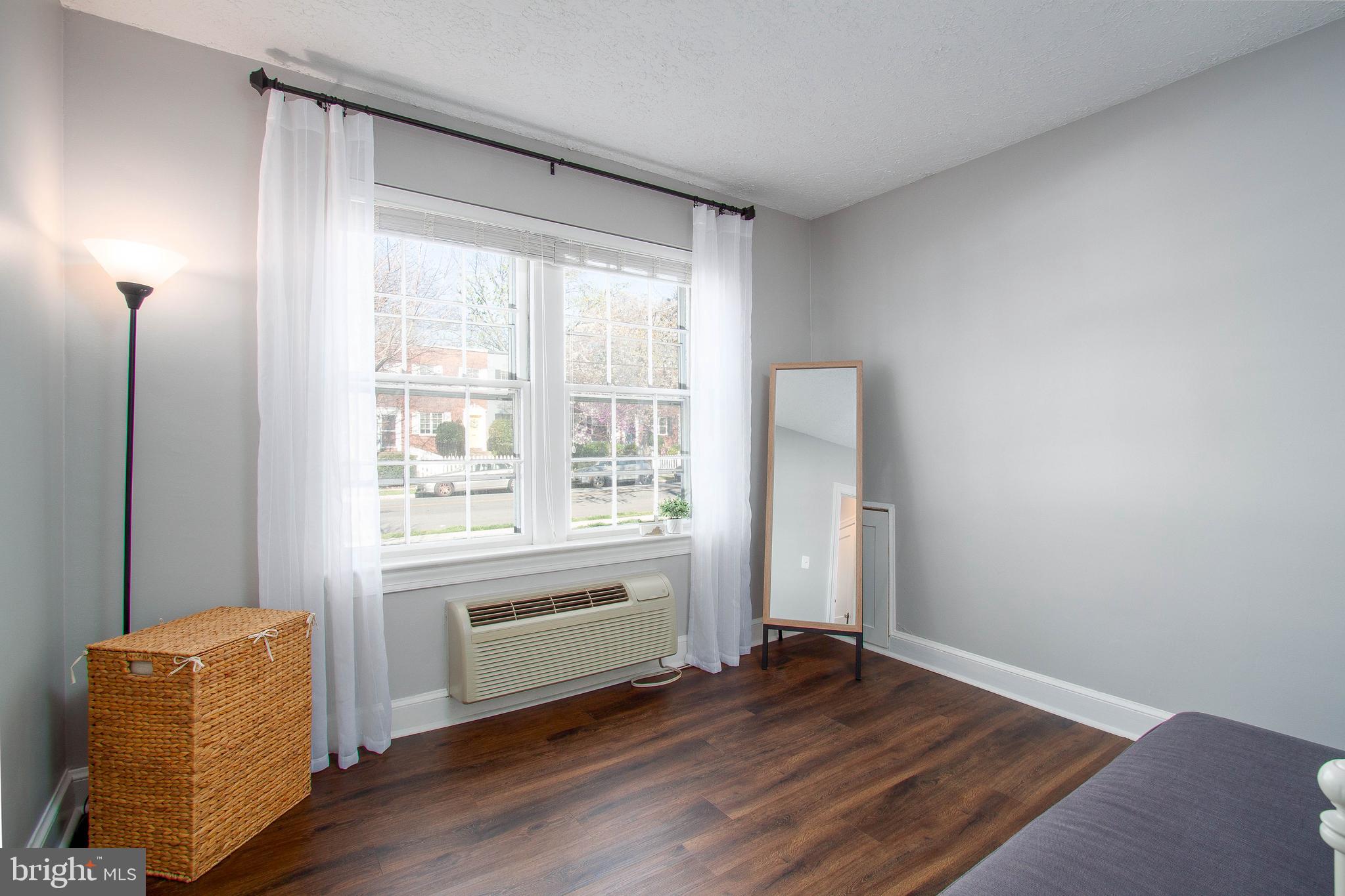 OLD TOWN GARDENS - Residential