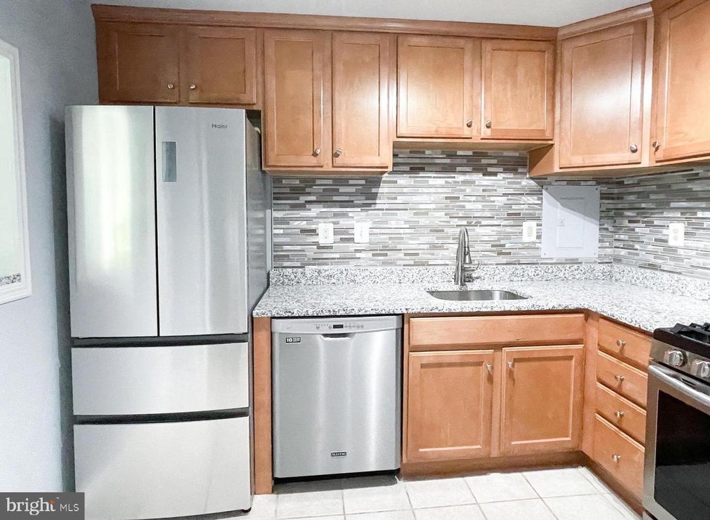 Photo of 10570 Main Street #404, FAIRFAX, VA 22030 (MLS # VAFC2008854)