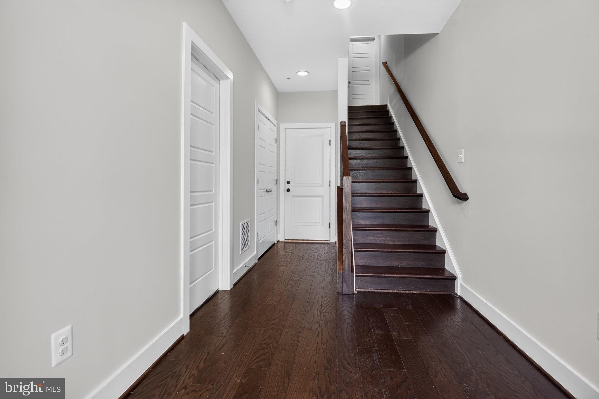 5138 LONGSTONE WAY