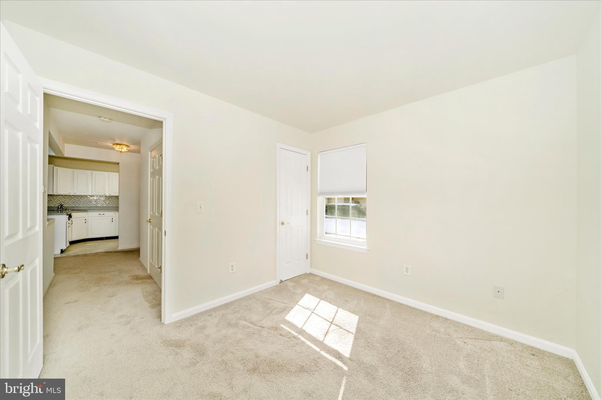 WINIFRED MANOR - Residential