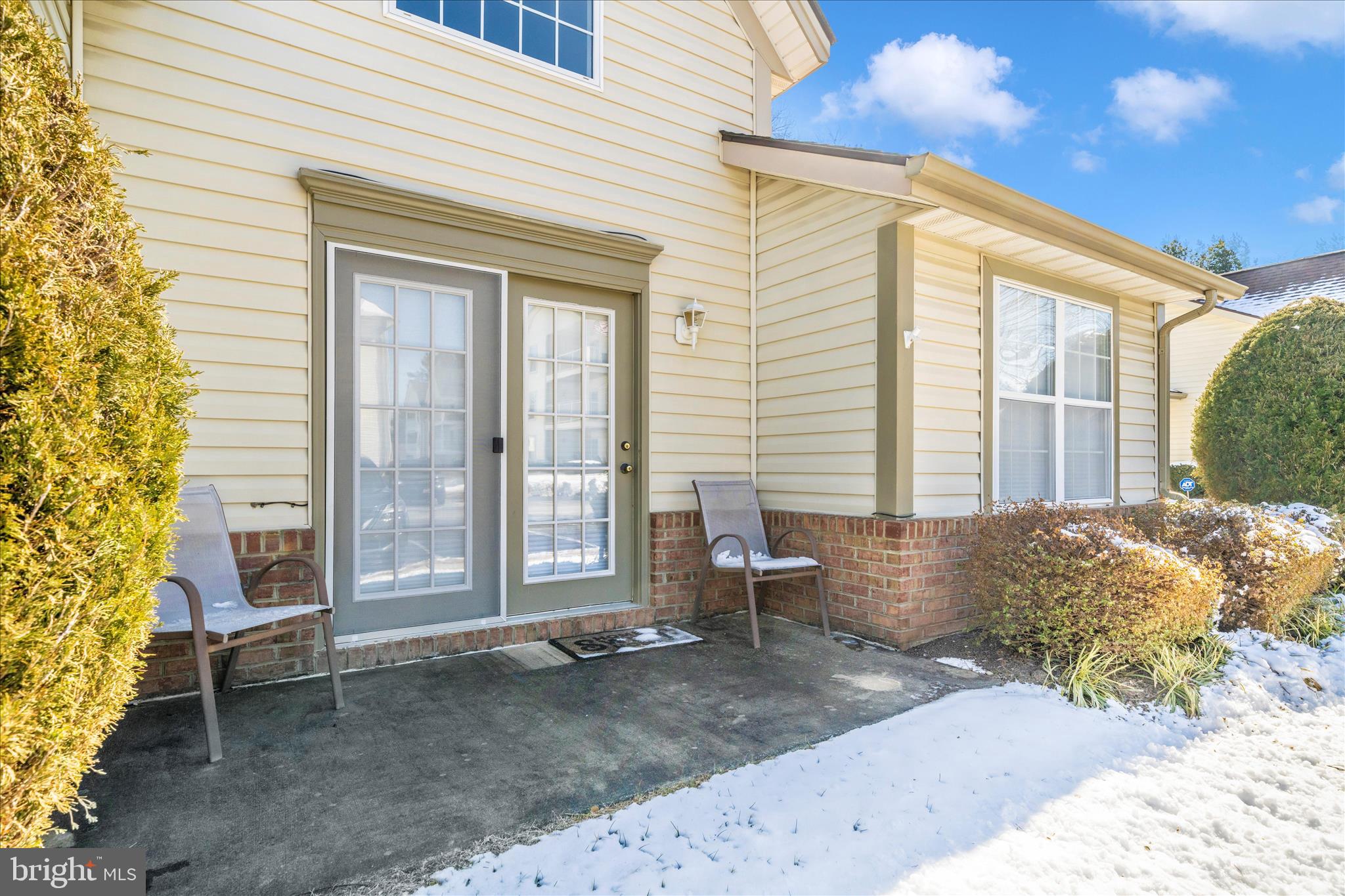 WINIFRED MANOR - Residential