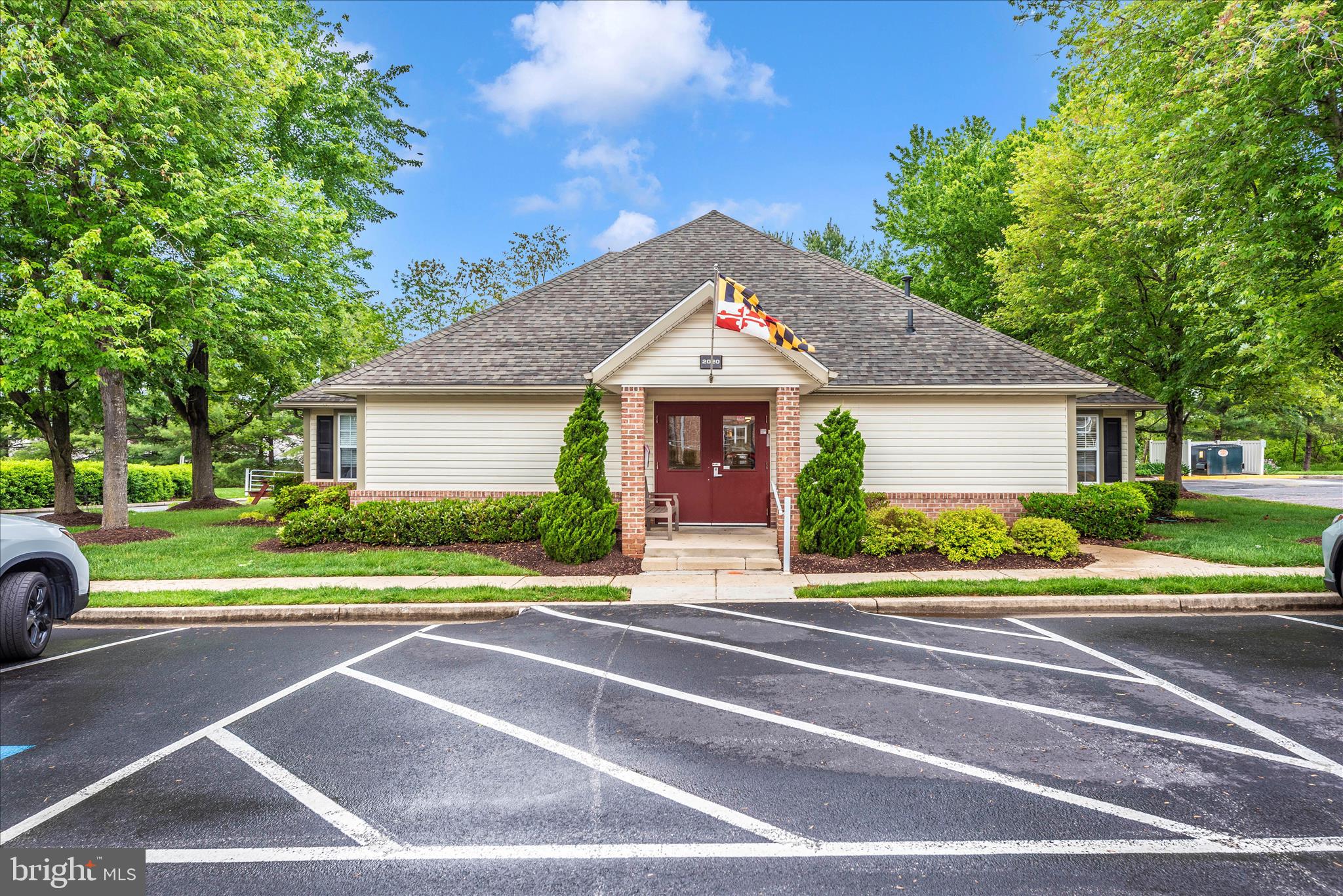 WINIFRED MANOR - Residential