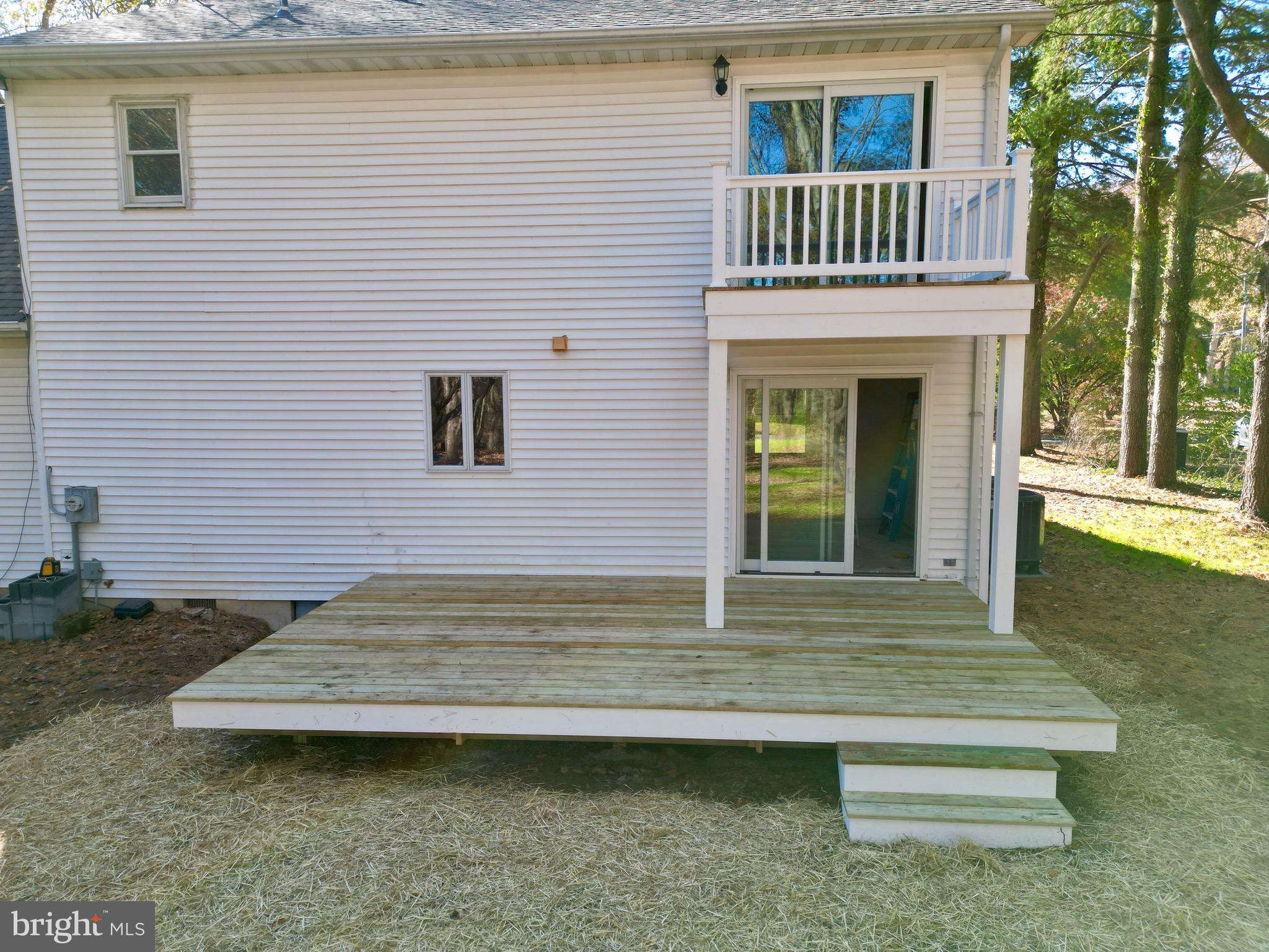 KINGSTOWNE MANOR - Residential