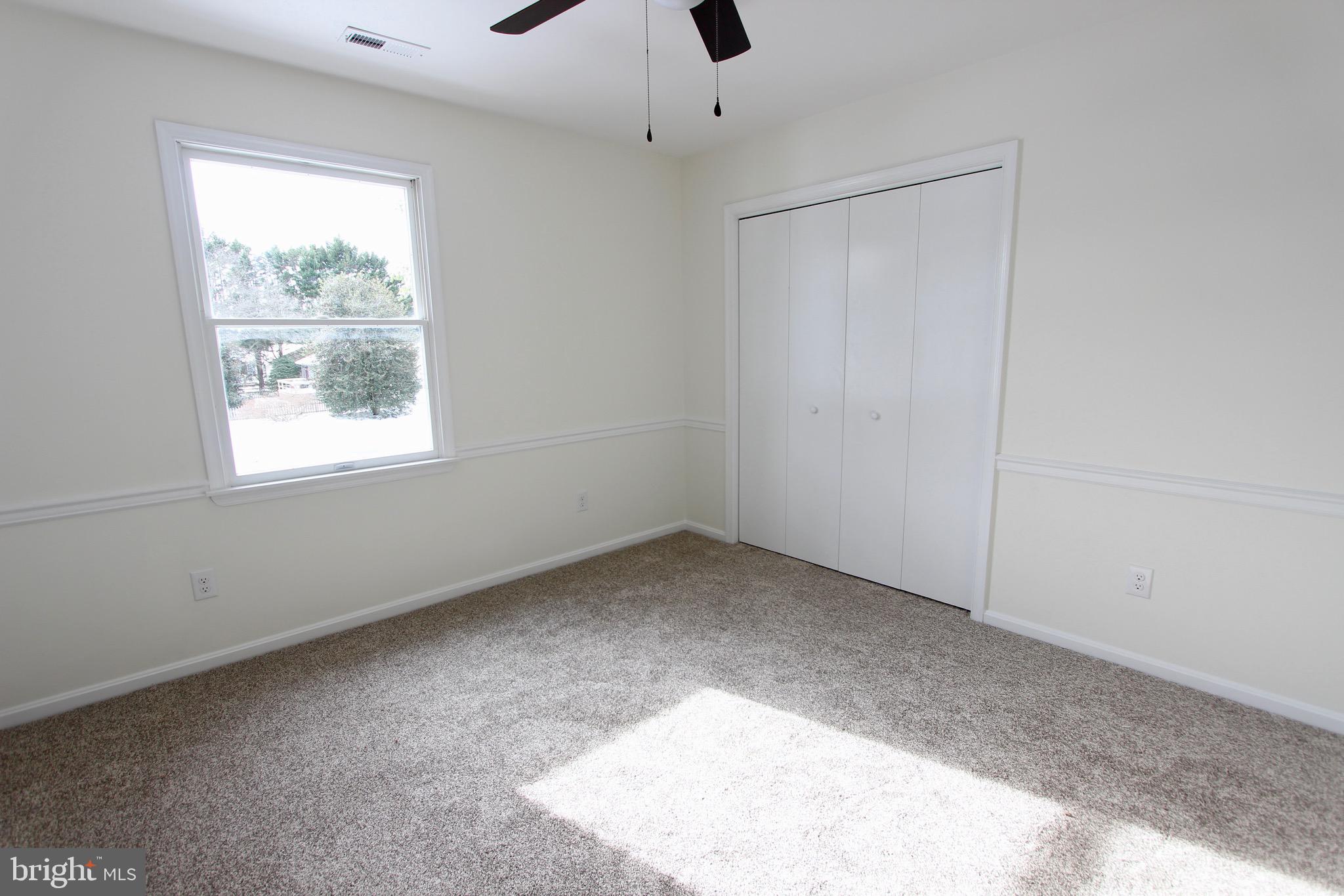 KINGSTOWNE MANOR - Residential