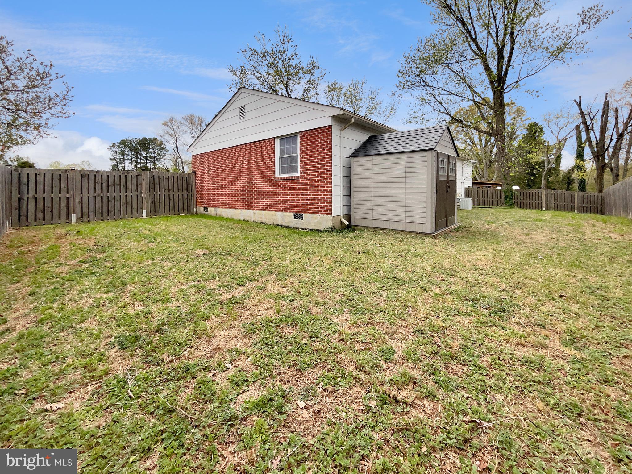 DALE CITY - Residential