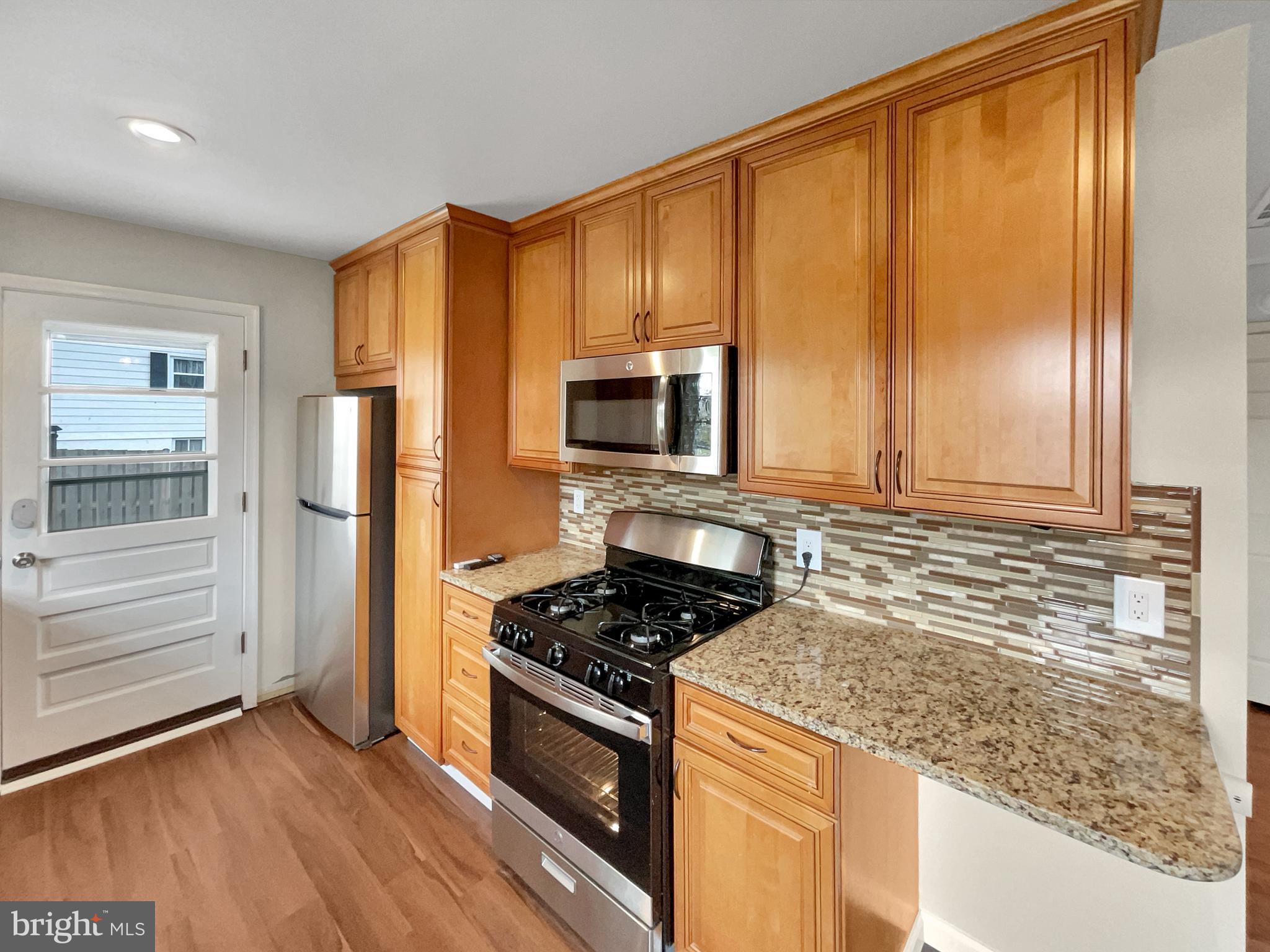 DALE CITY - Residential