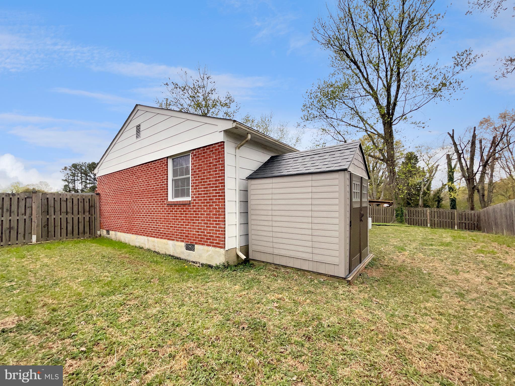 DALE CITY - Residential