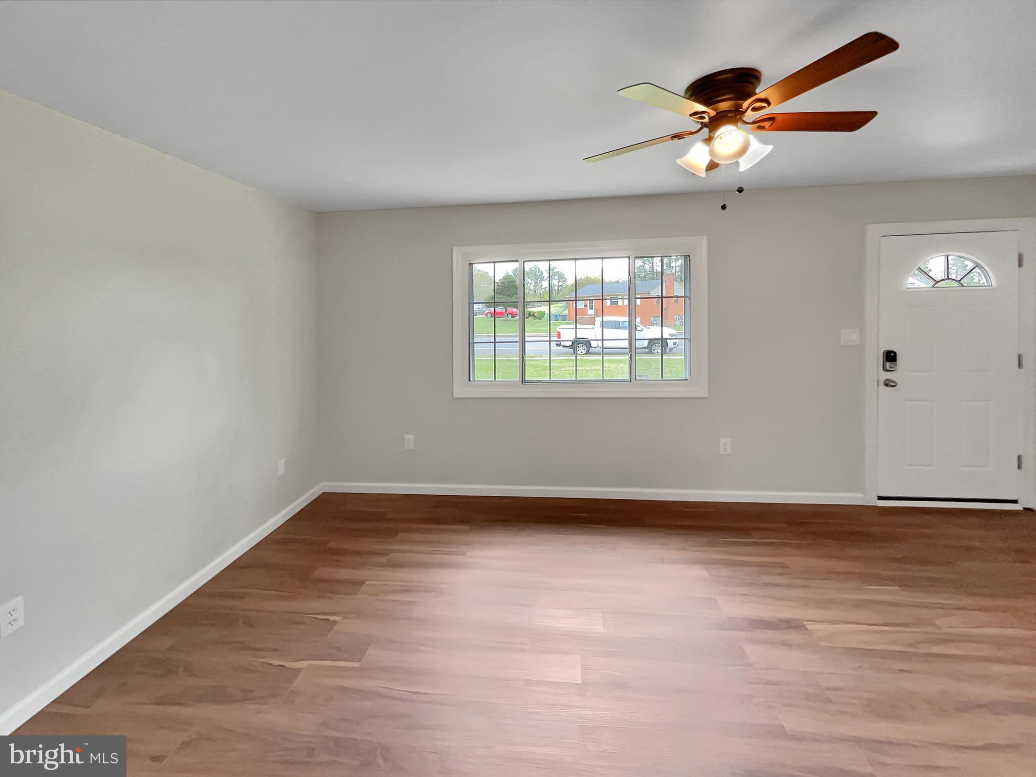 DALE CITY - Residential