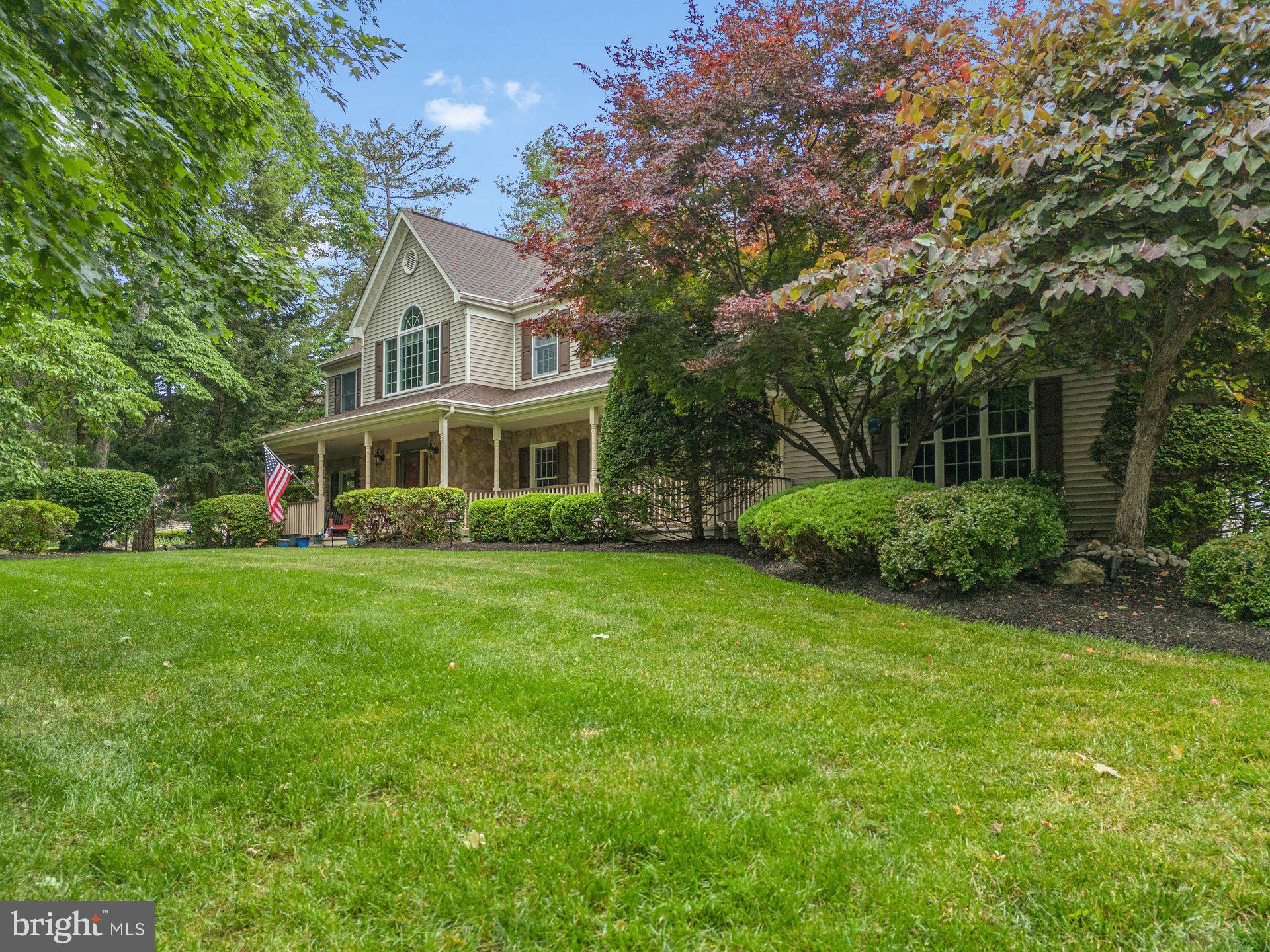 836 ATKINSON CIRCLE