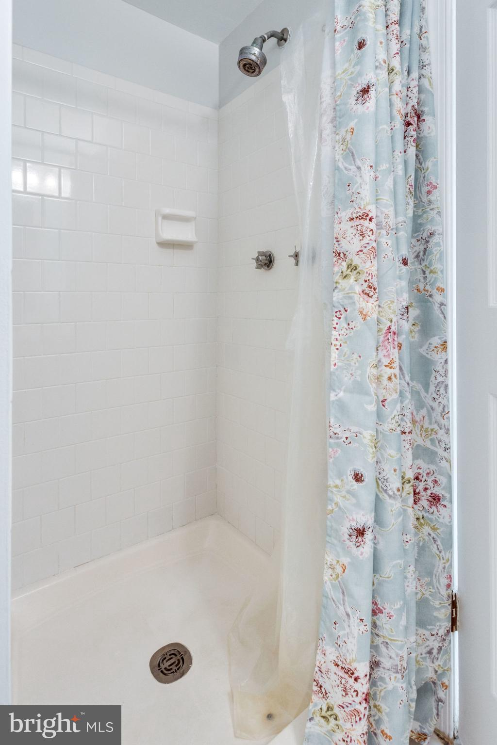 RUNNYMEADE - Residential