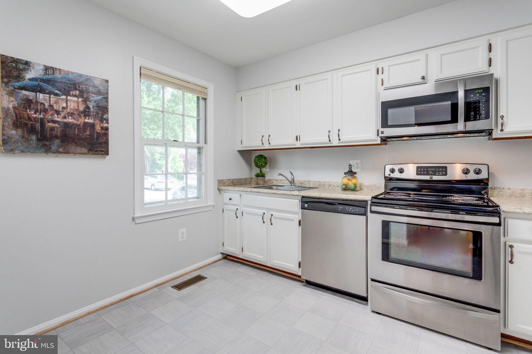 RUNNYMEADE - Residential