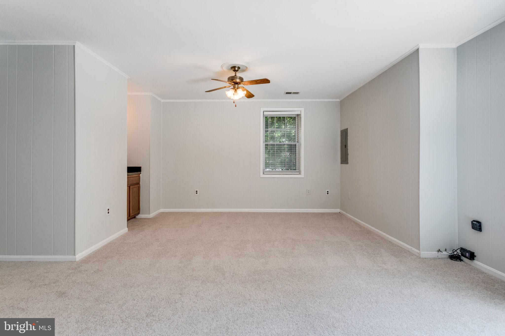 RUNNYMEADE - Residential