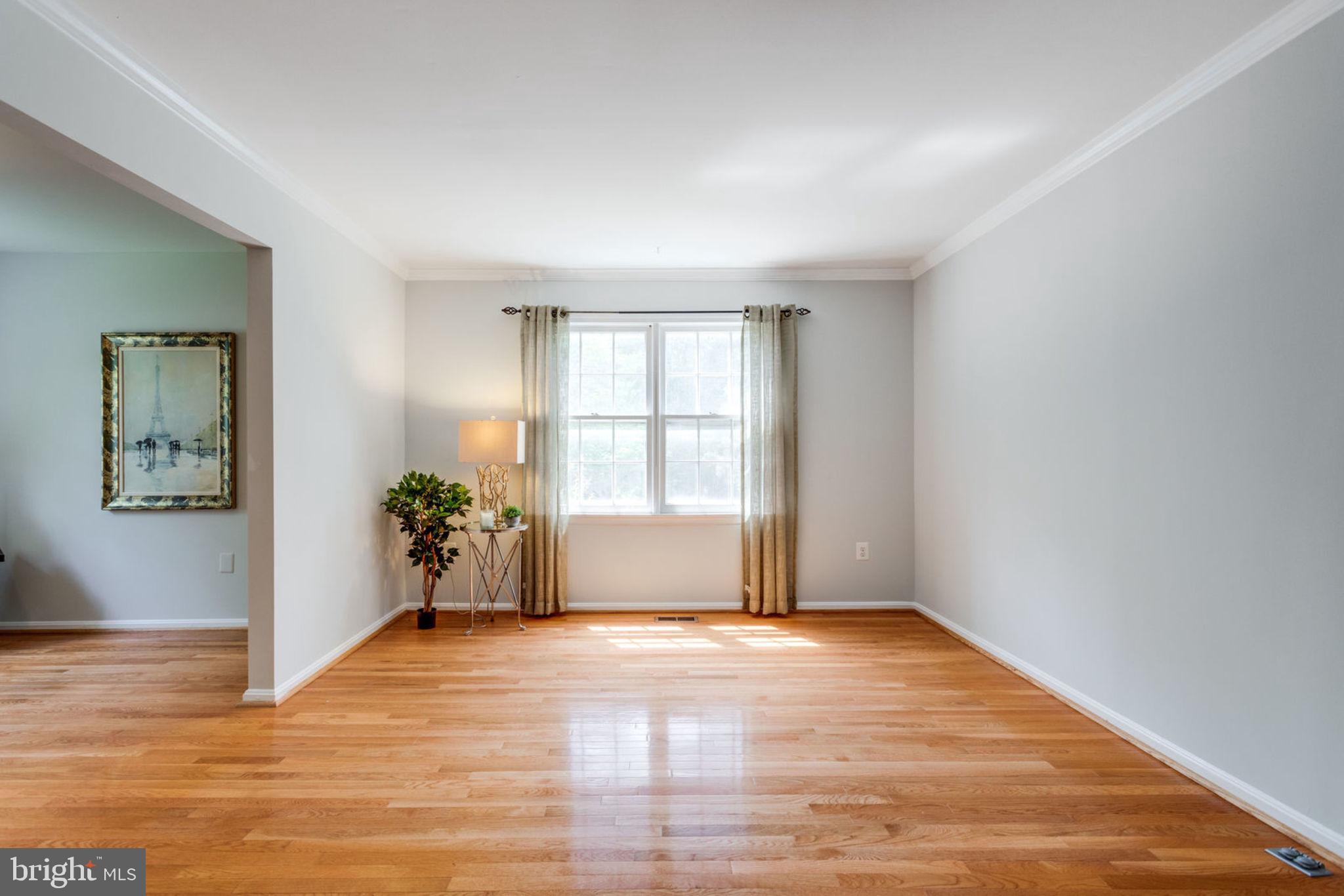 RUNNYMEADE - Residential