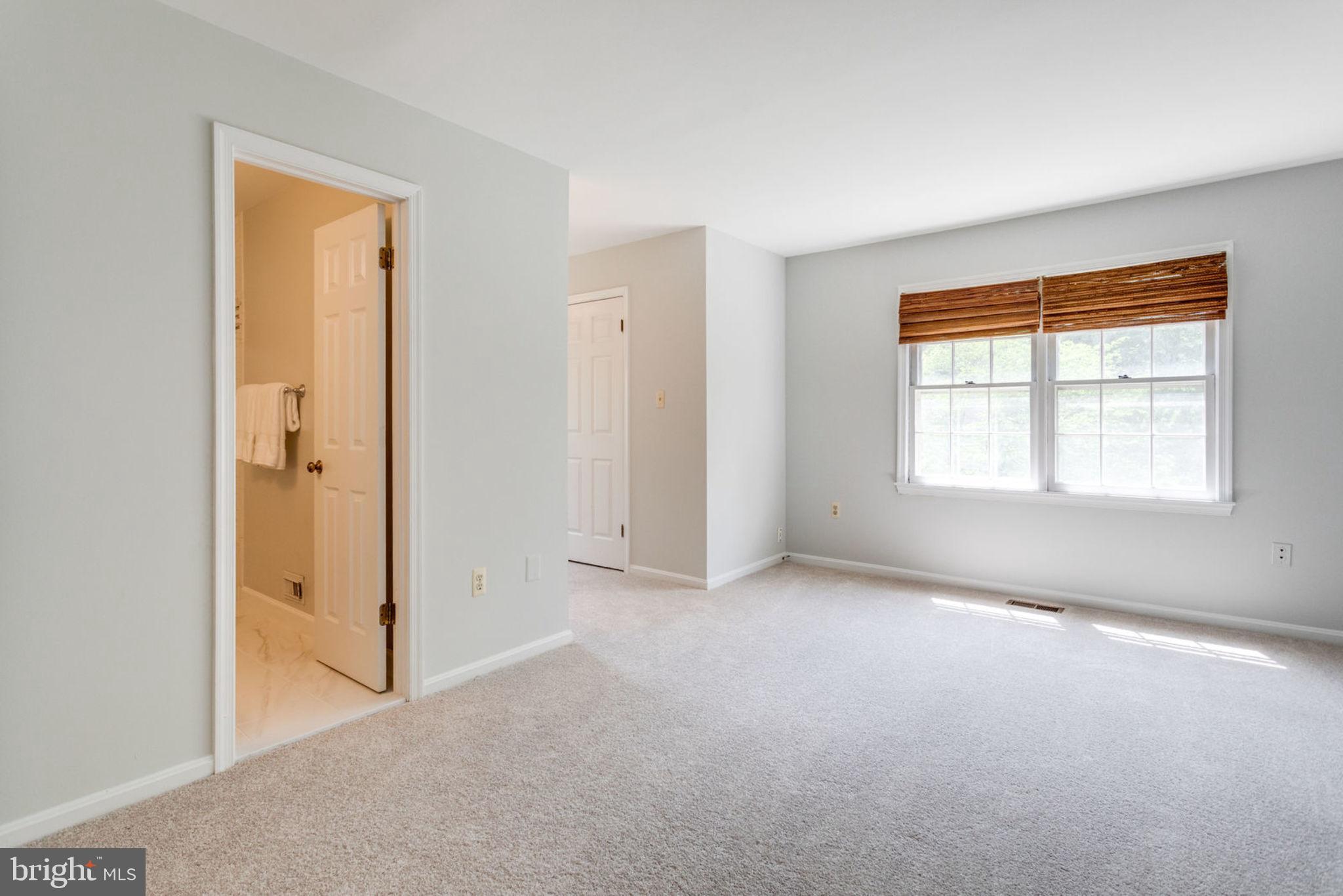 RUNNYMEADE - Residential