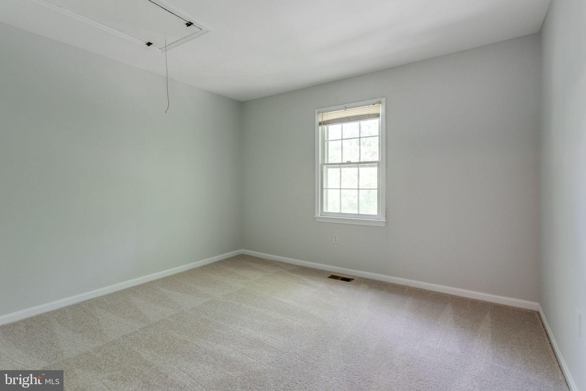 RUNNYMEADE - Residential