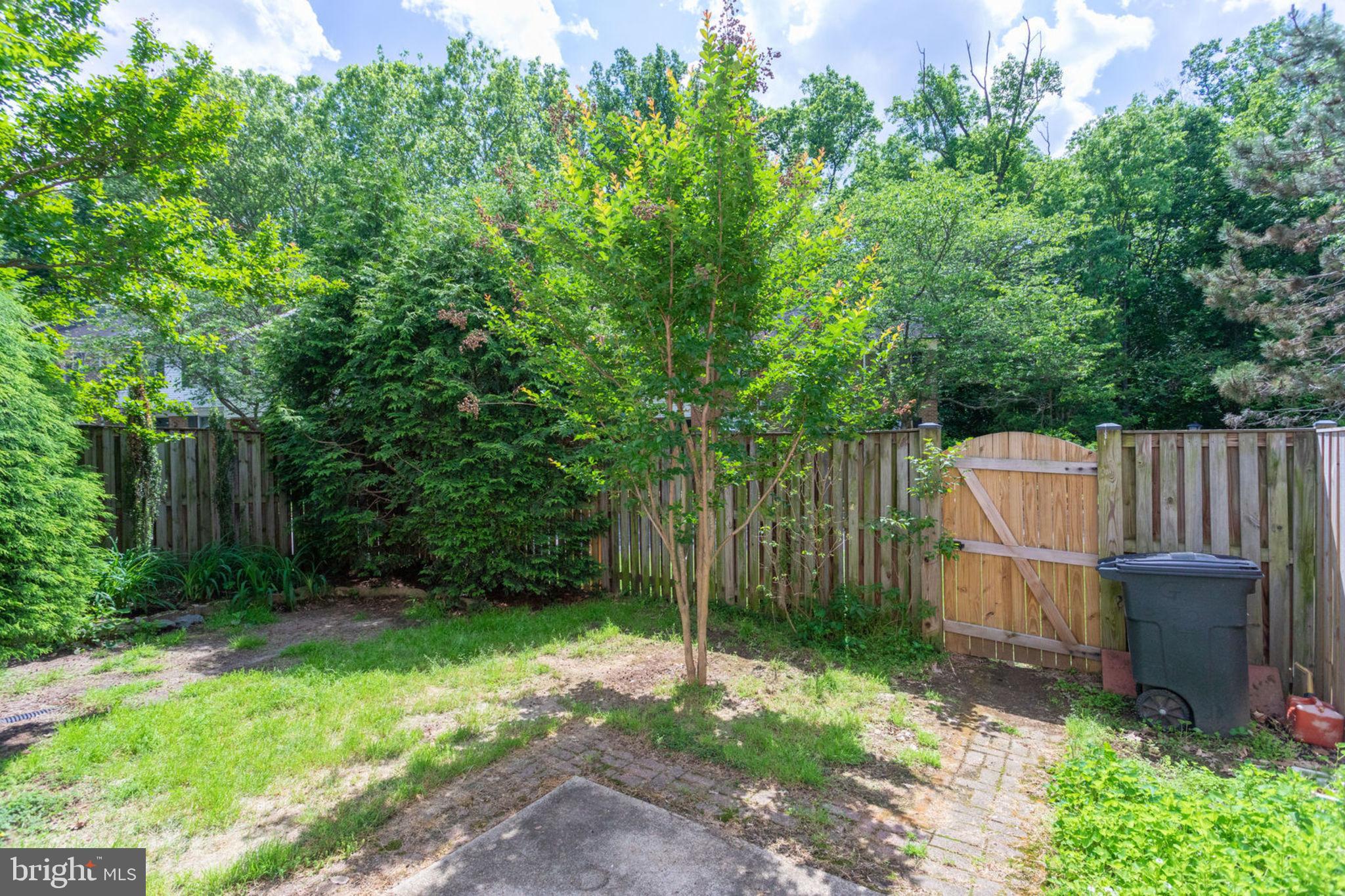 RUNNYMEADE - Residential