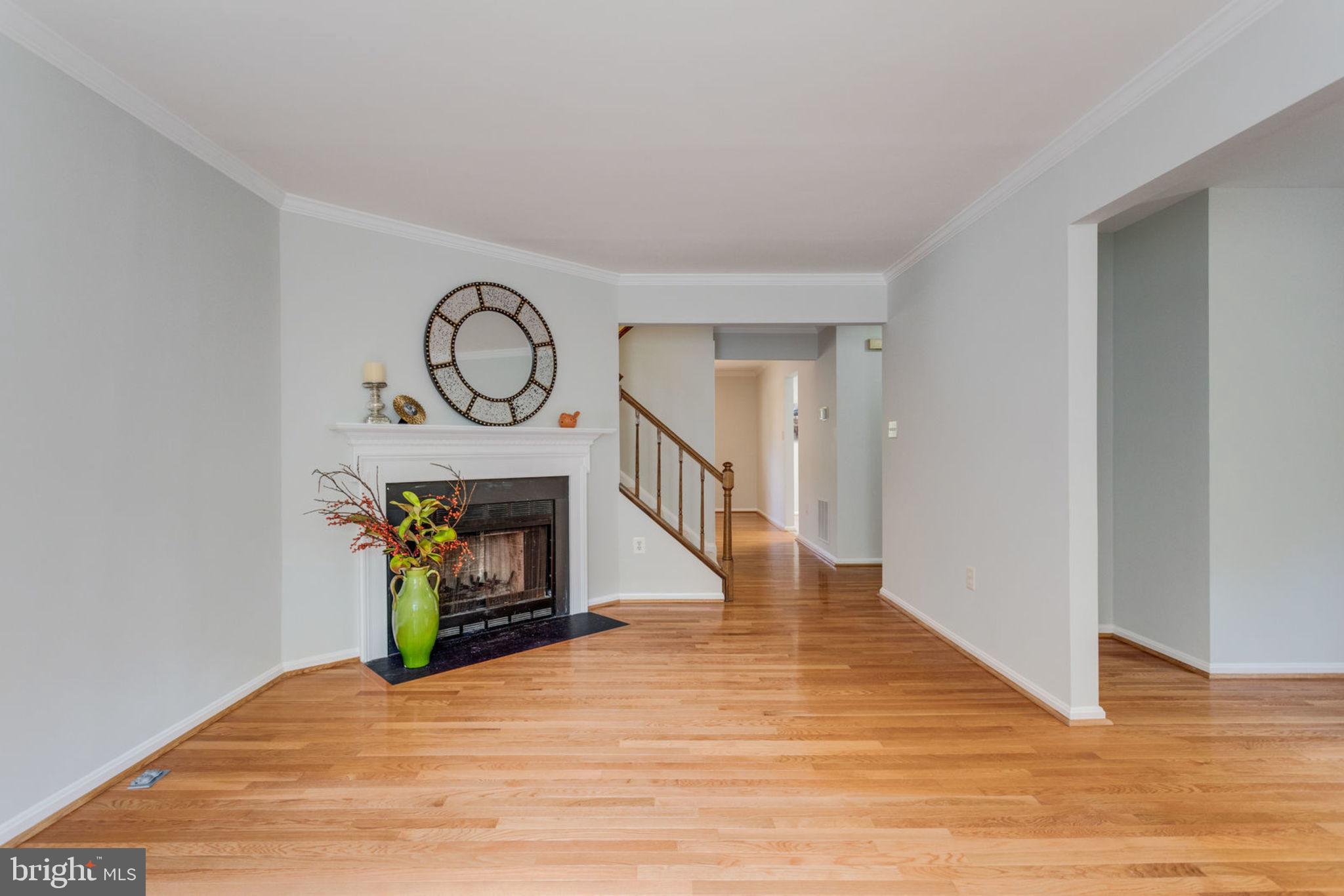 RUNNYMEADE - Residential