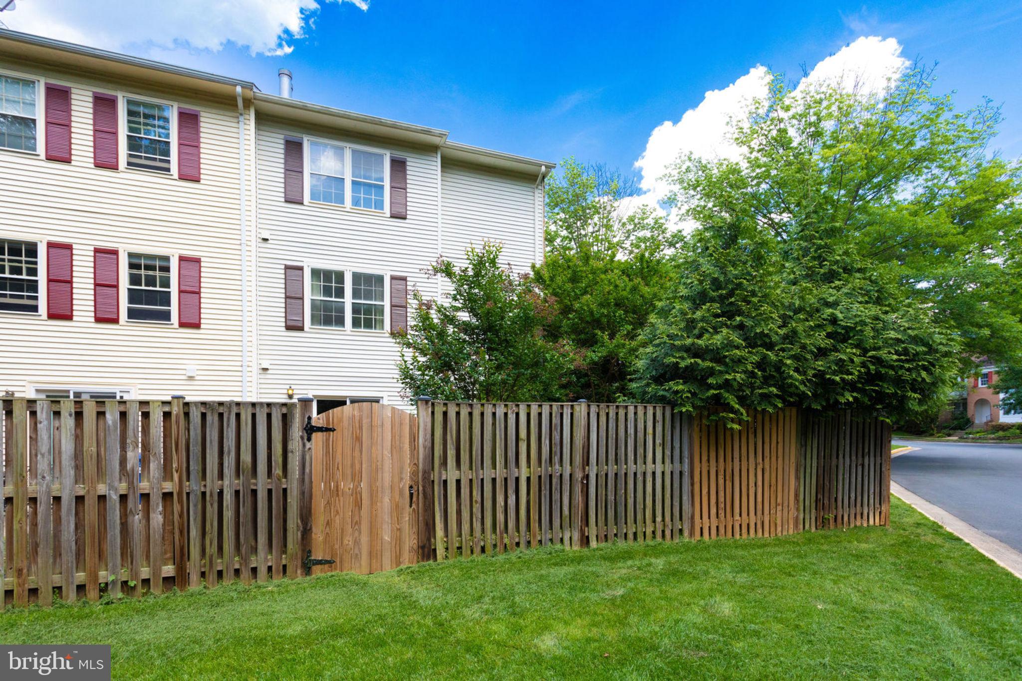 RUNNYMEADE - Residential