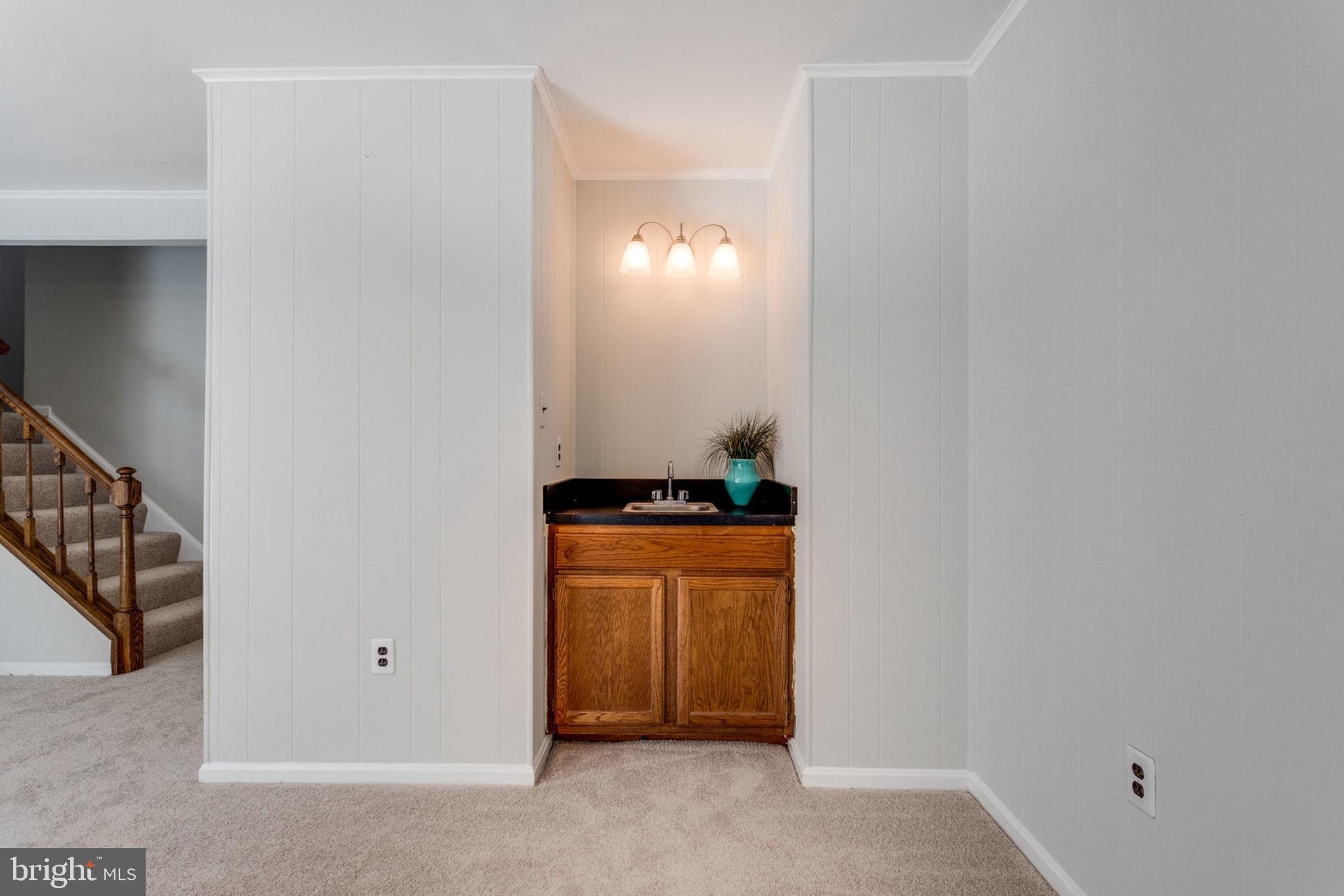 RUNNYMEADE - Residential