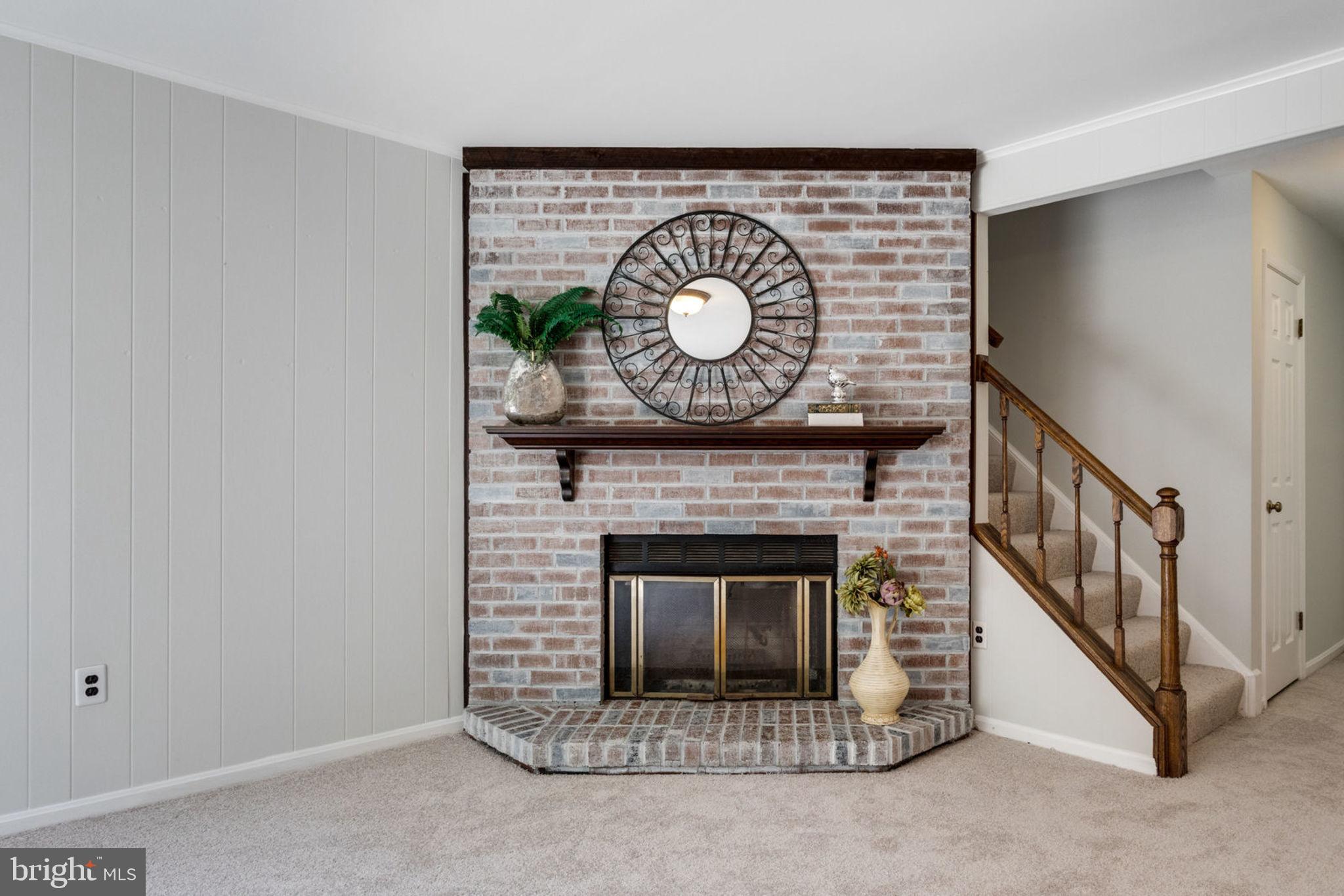 RUNNYMEADE - Residential