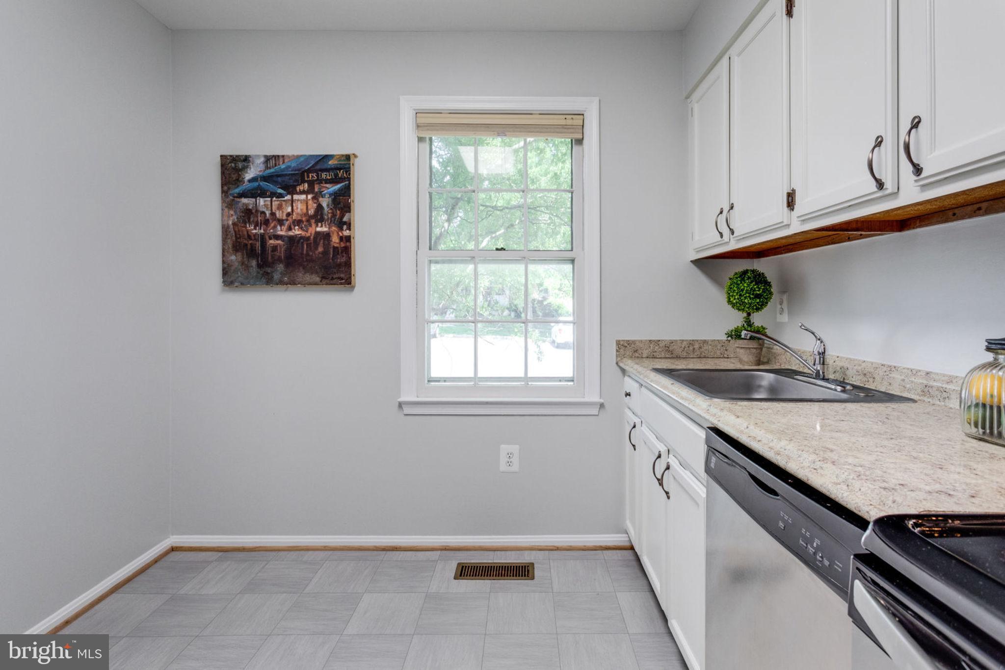 RUNNYMEADE - Residential