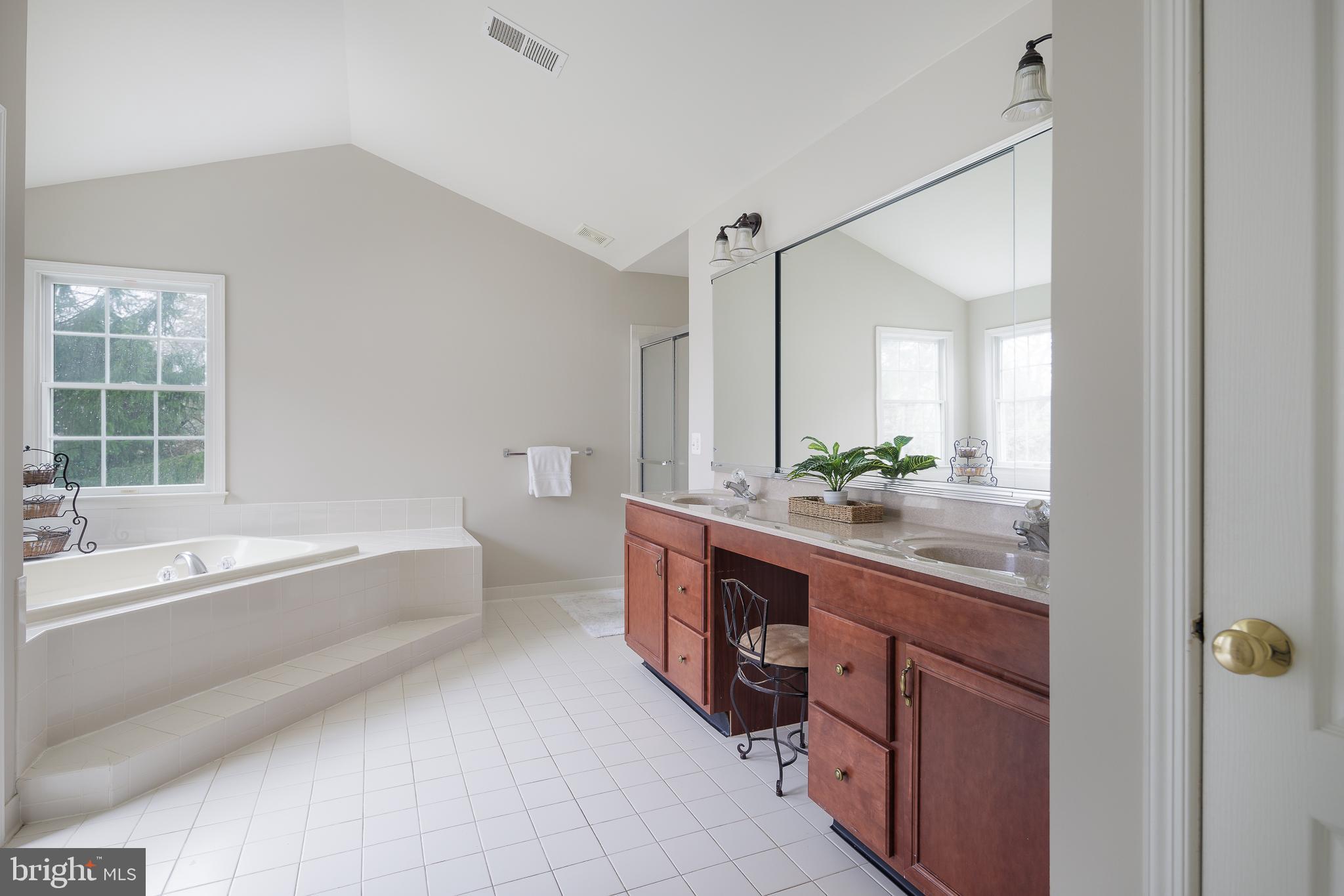 DOMINION VALLEY COUNTRY CLUB - Residential