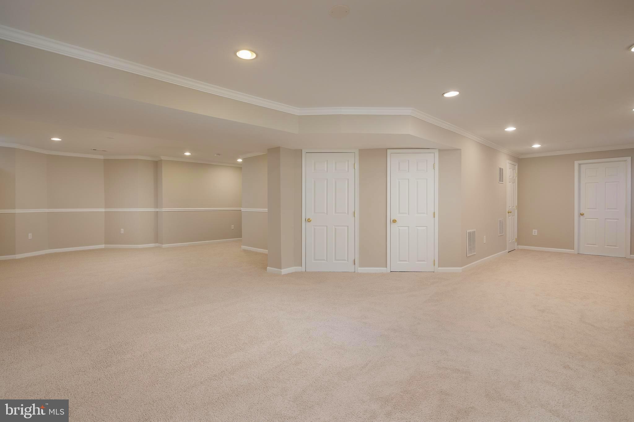 DOMINION VALLEY COUNTRY CLUB - Residential