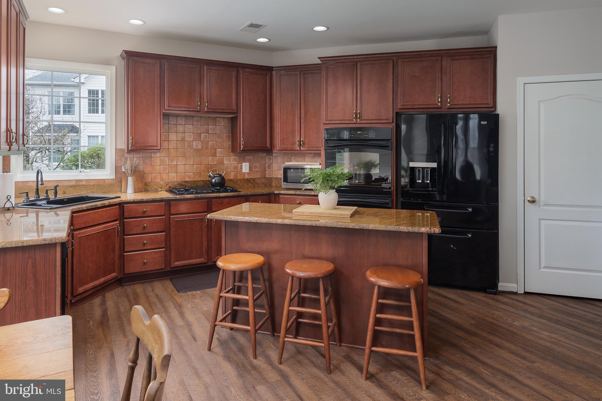 DOMINION VALLEY COUNTRY CLUB - Residential