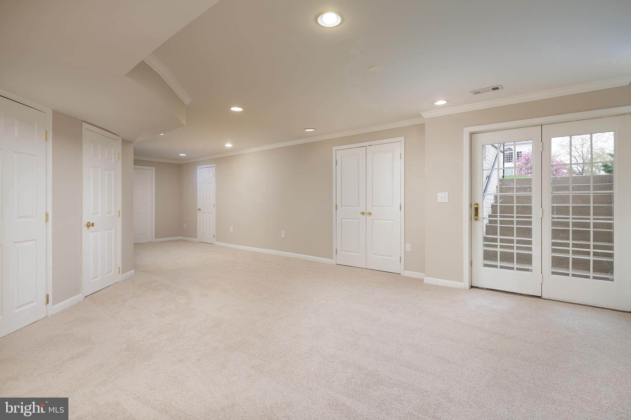 DOMINION VALLEY COUNTRY CLUB - Residential