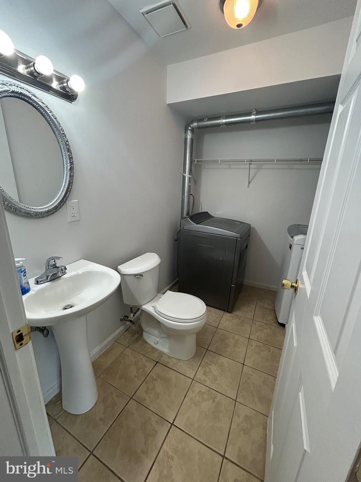 128 DENBIGH TERRACE