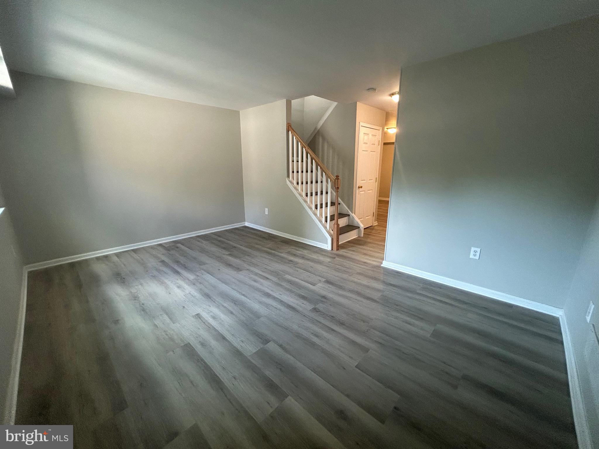 128 DENBIGH TERRACE
