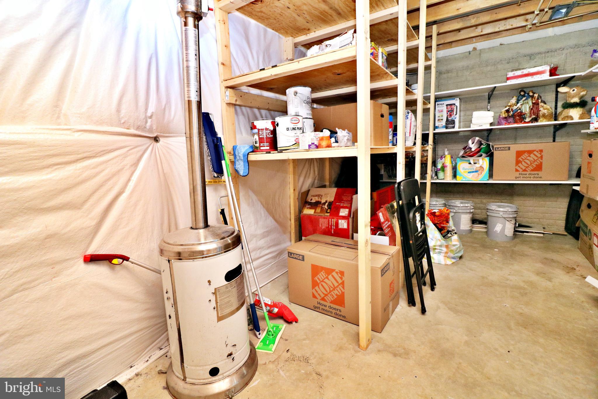 LAKELAND PLACE - Residential