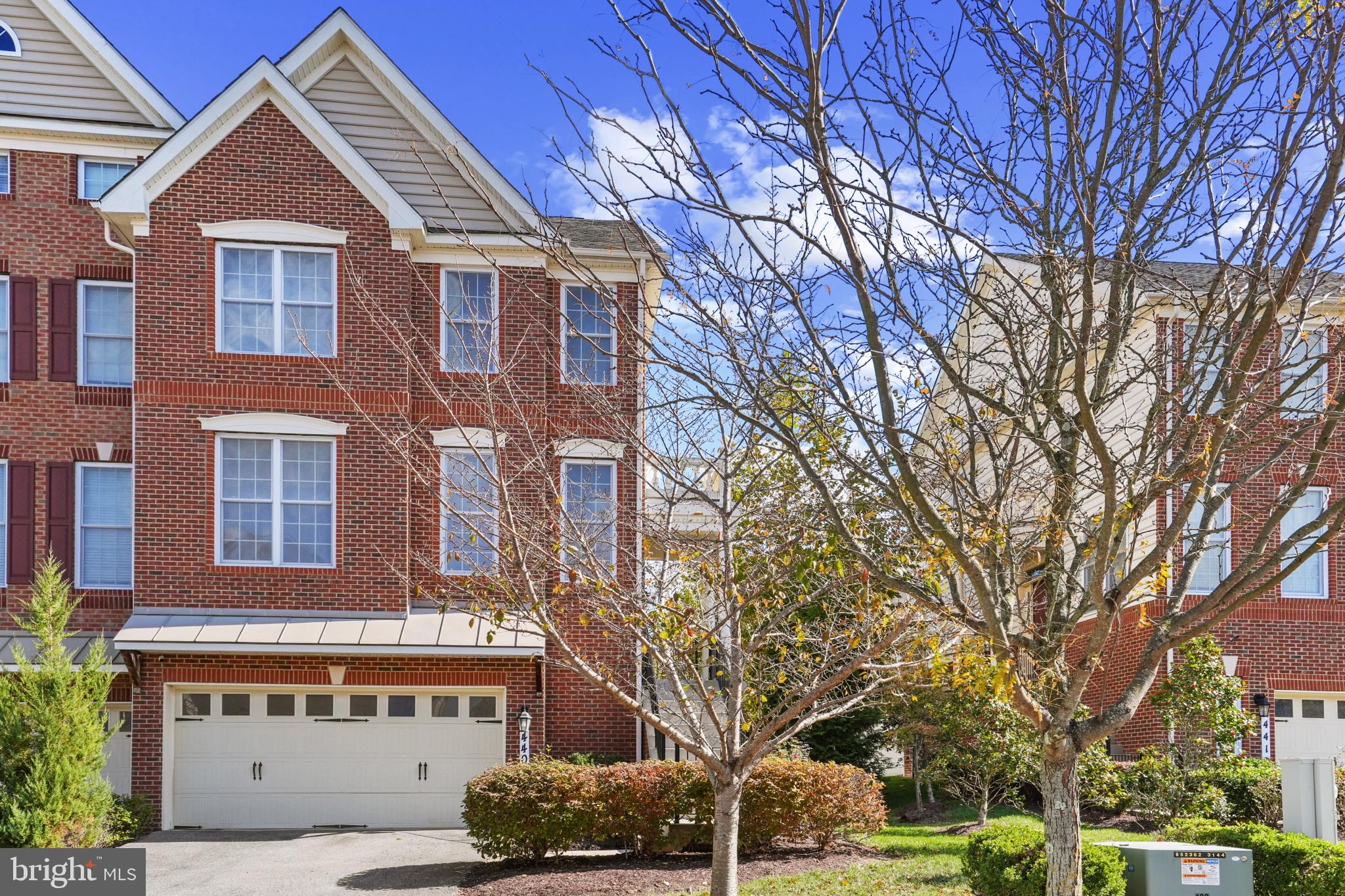 4408 THOROUGHBRED DRIVE