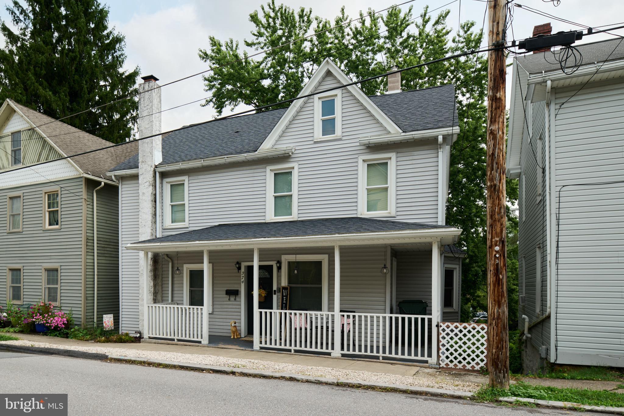 374 REYNOLDS AVENUE
