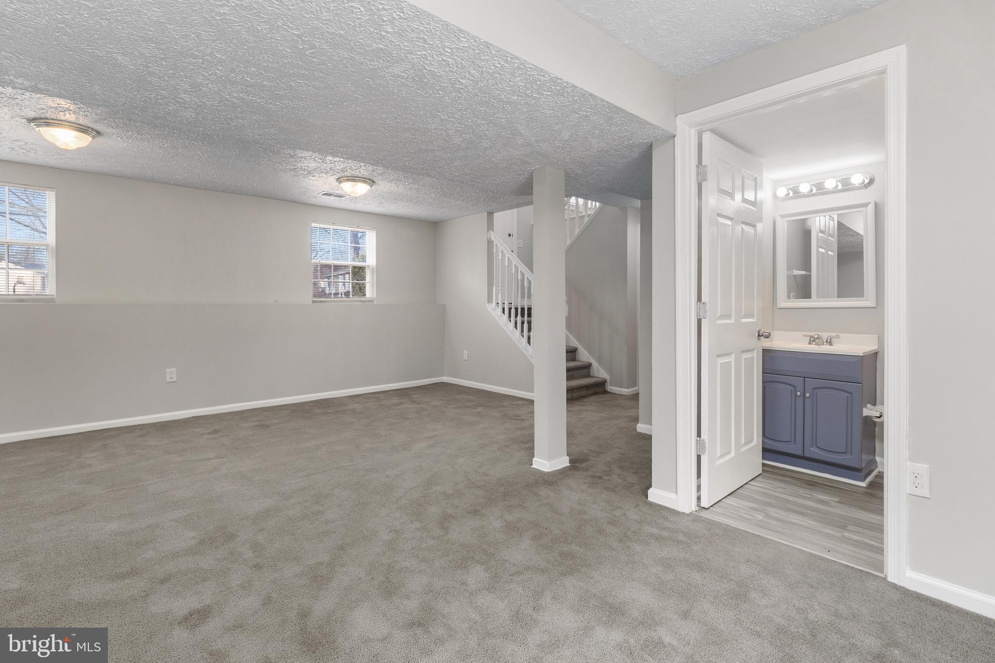 MARLBORO MEADOWS - Residential