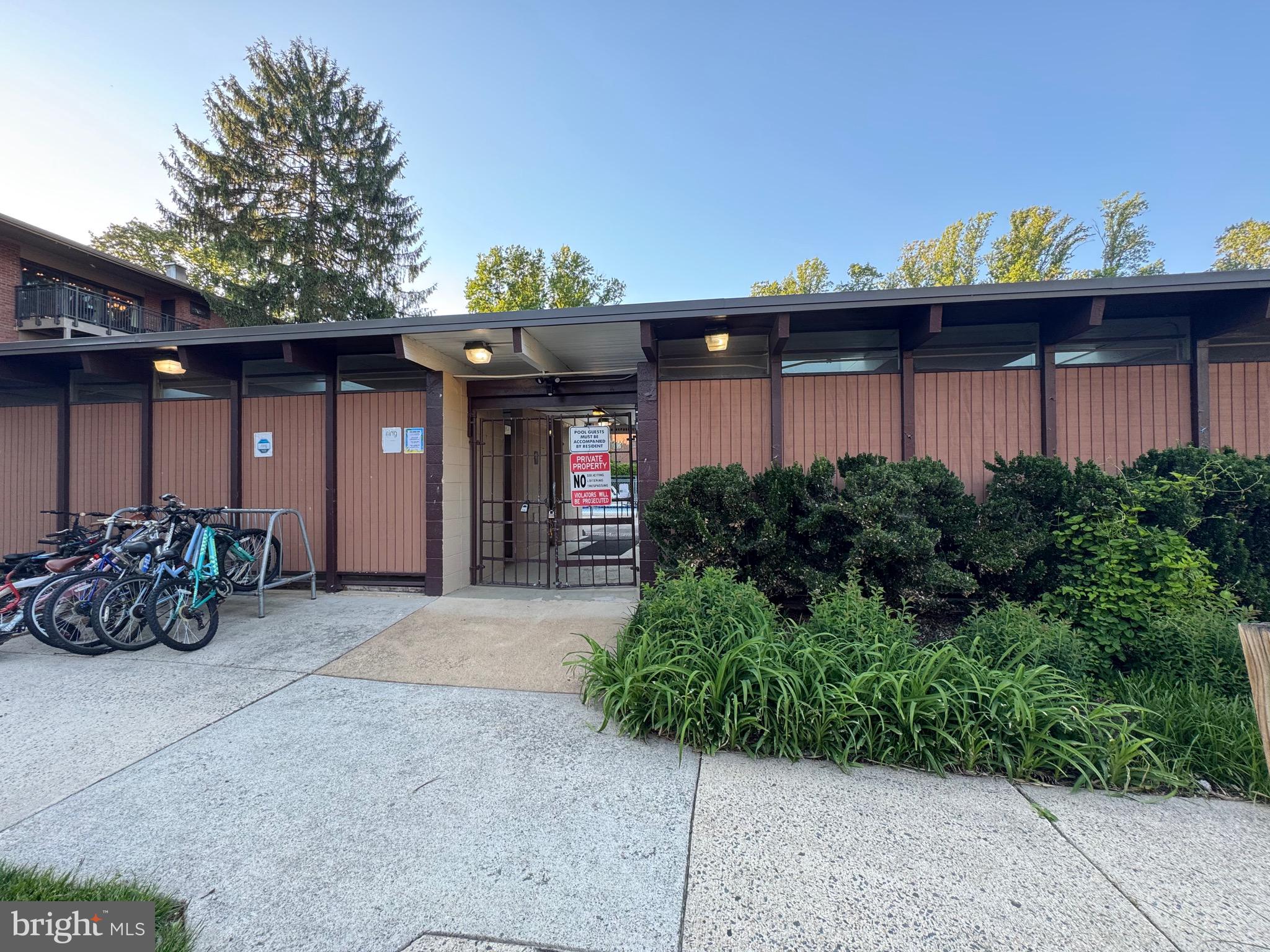 TIMBERLANE VILLAGE GARDEN CONDOMINIUMS - Residential