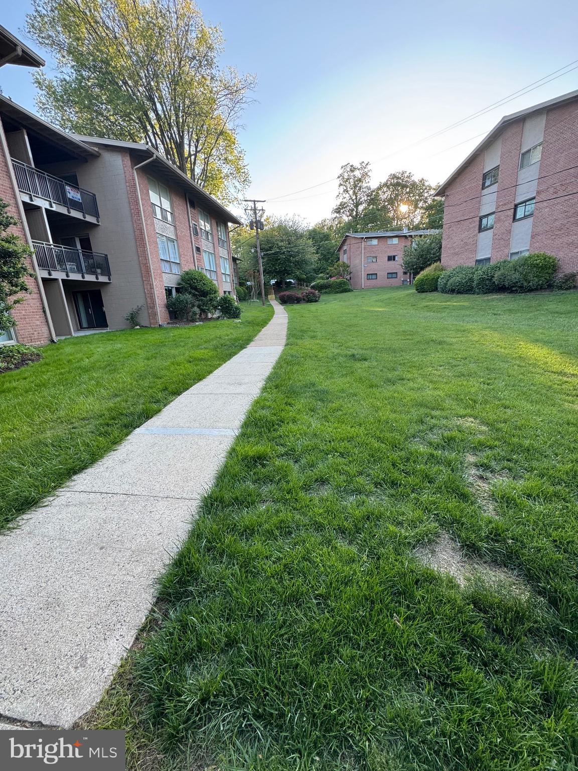 TIMBERLANE VILLAGE GARDEN CONDOMINIUMS - Residential