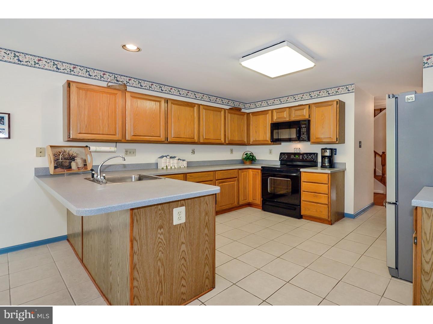 PINECREST - Residential