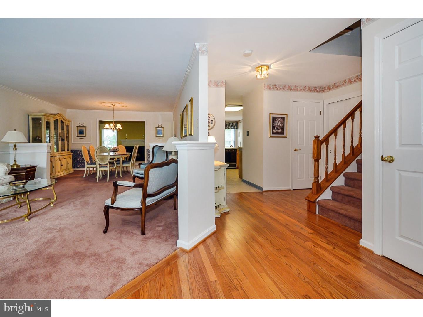 PINECREST - Residential