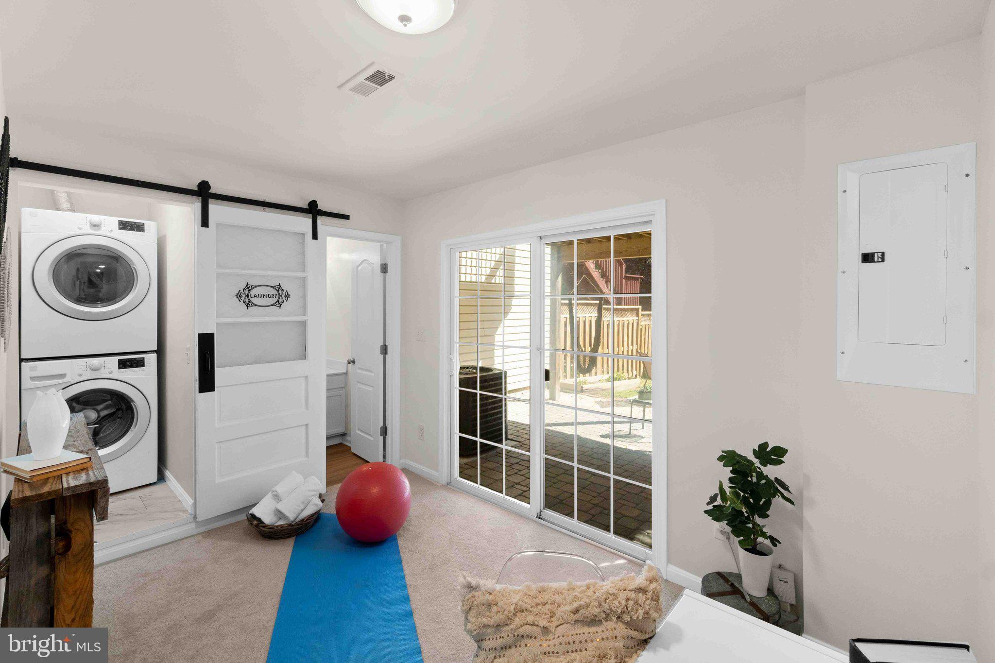 STONE RIDGE - Residential