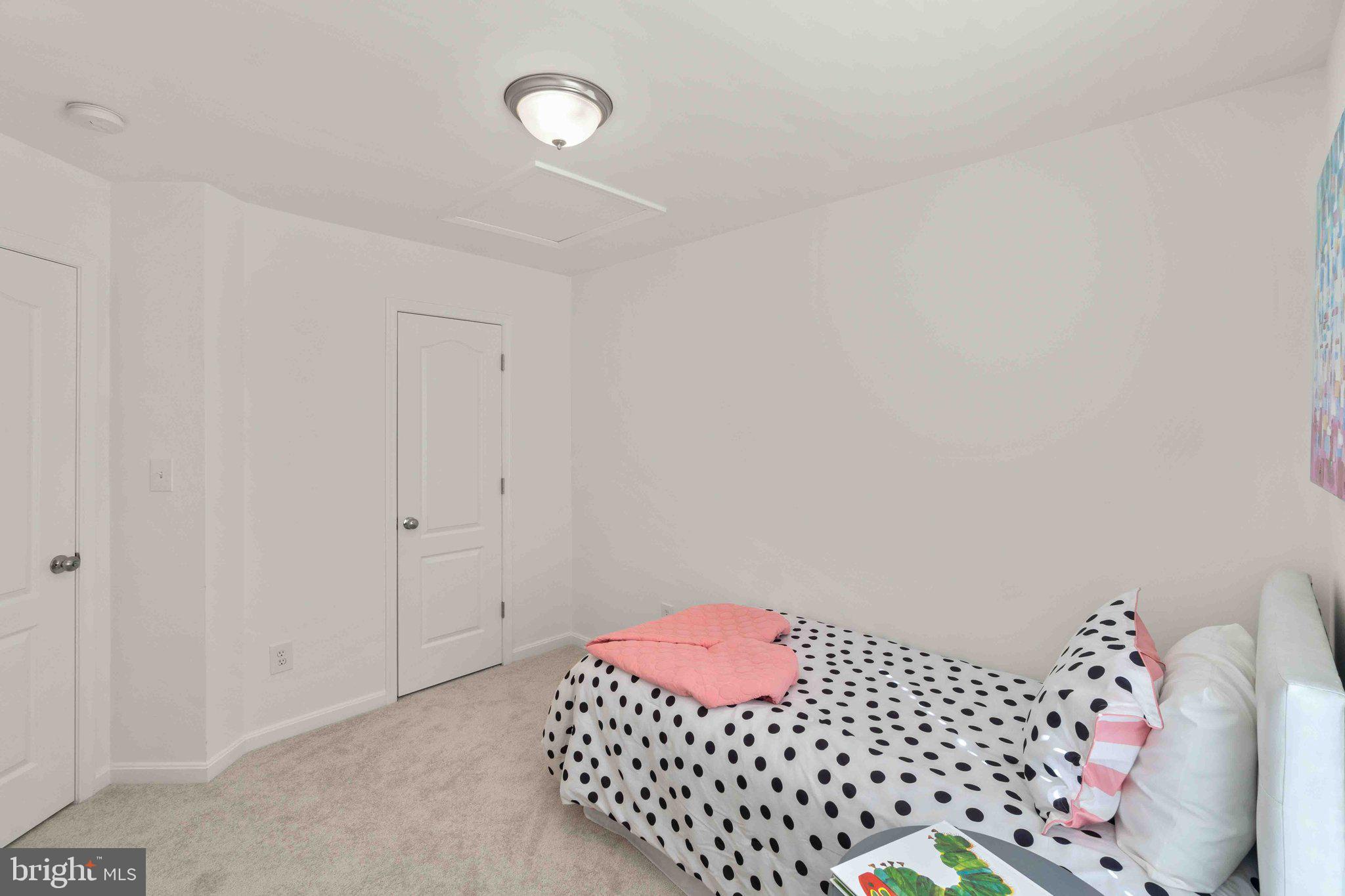 STONE RIDGE - Residential