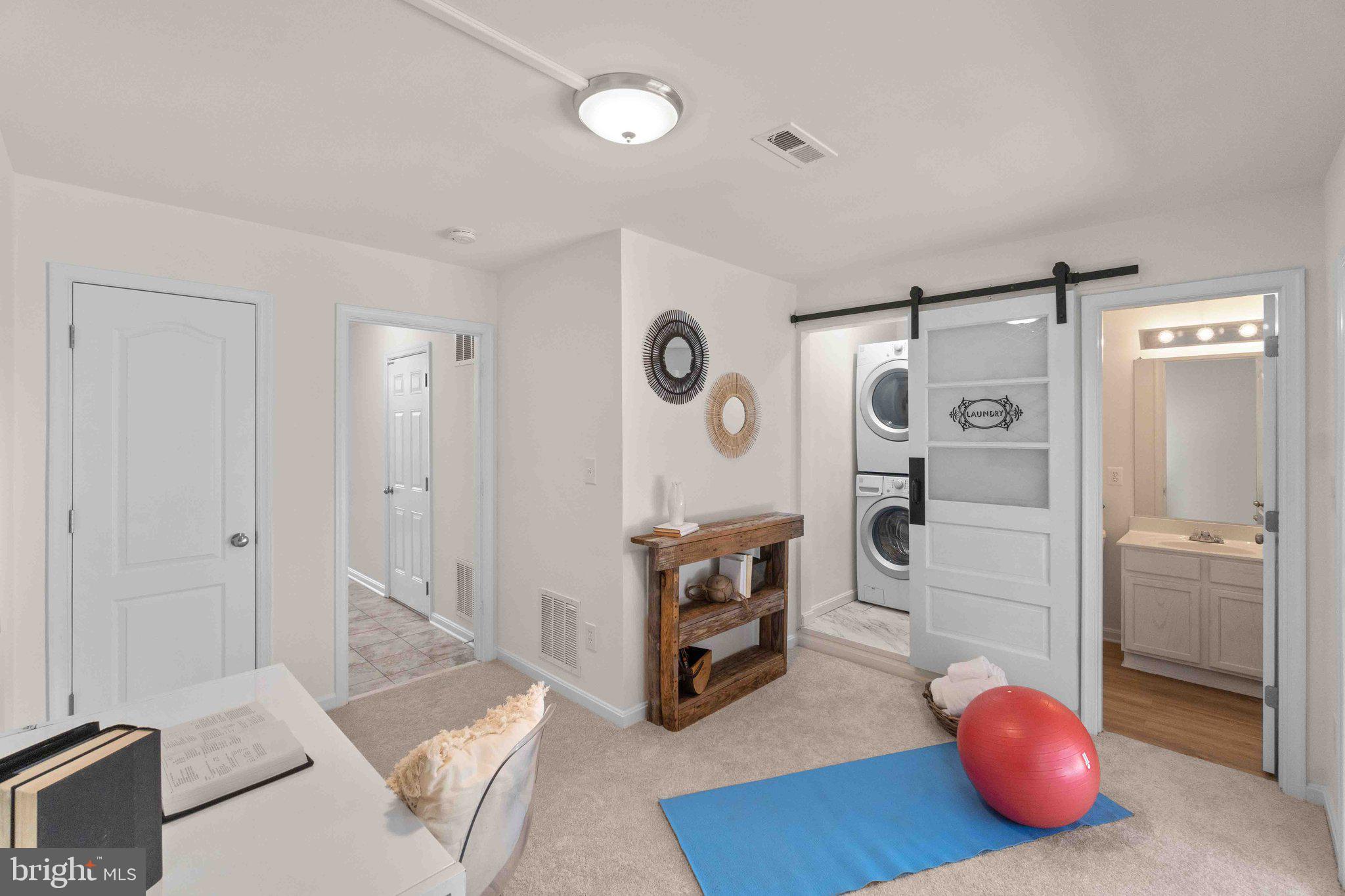 STONE RIDGE - Residential